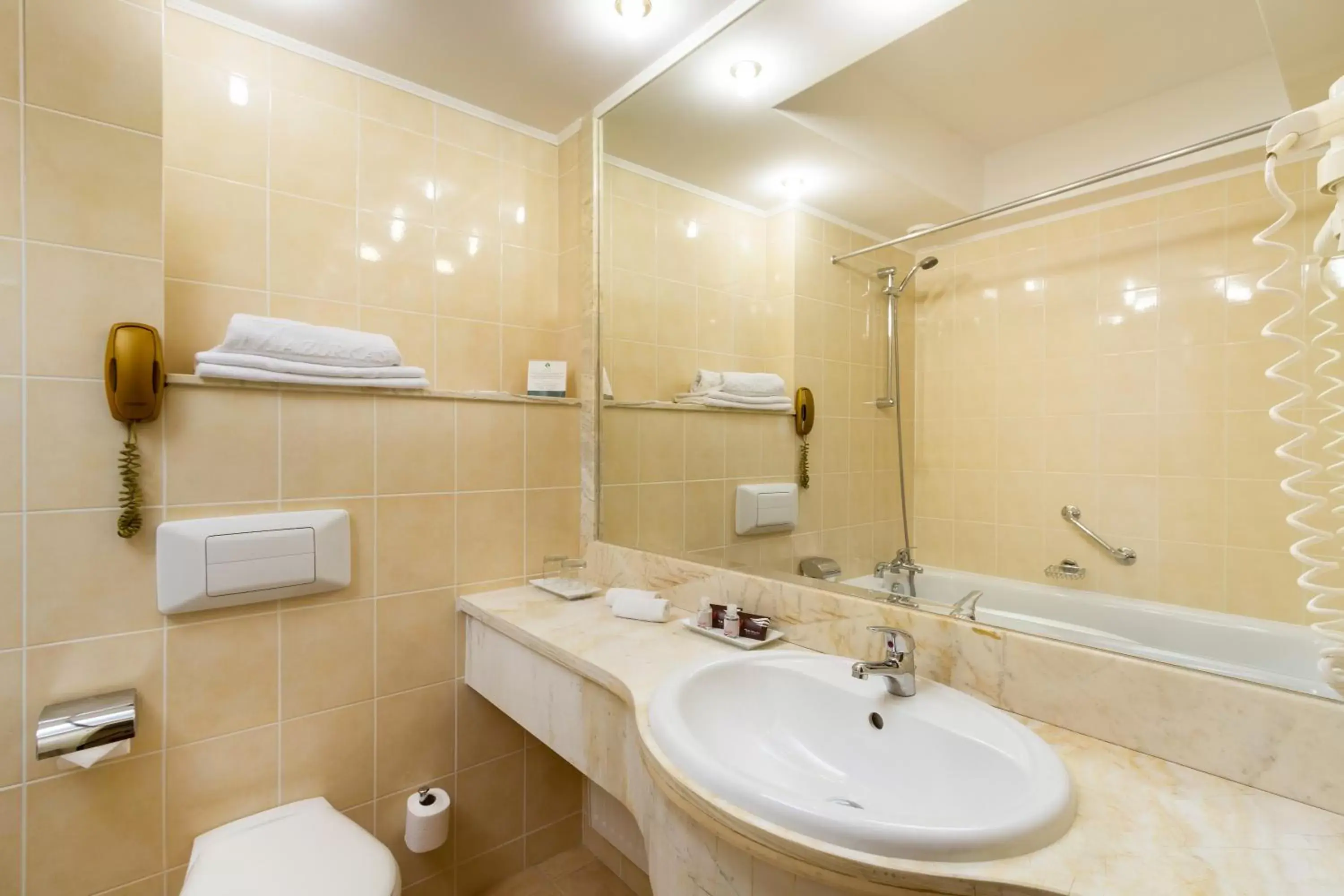 Bathroom in Hotel Mazurkas