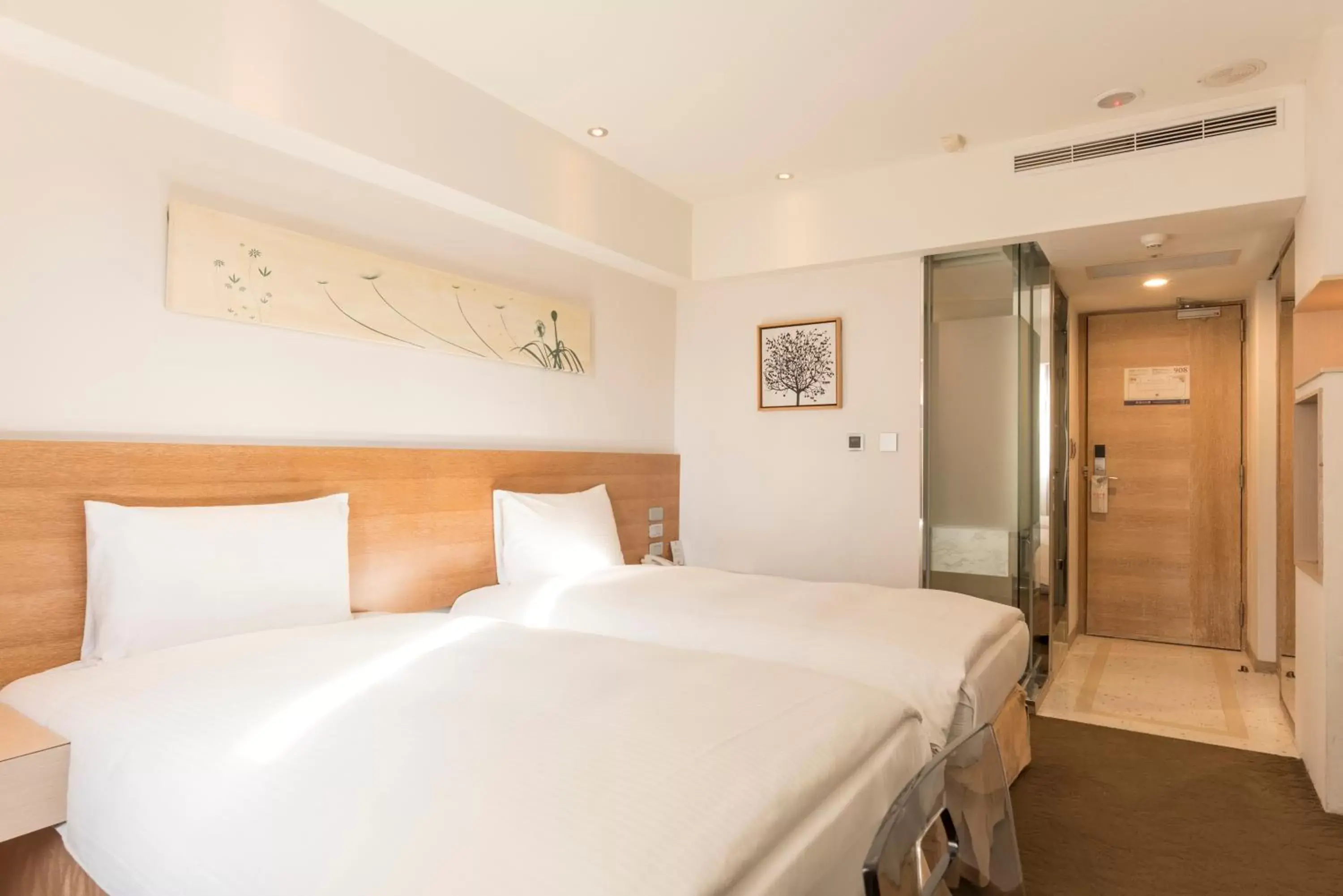 Bed in Beacon Hotel Bed in Beacon Hotel