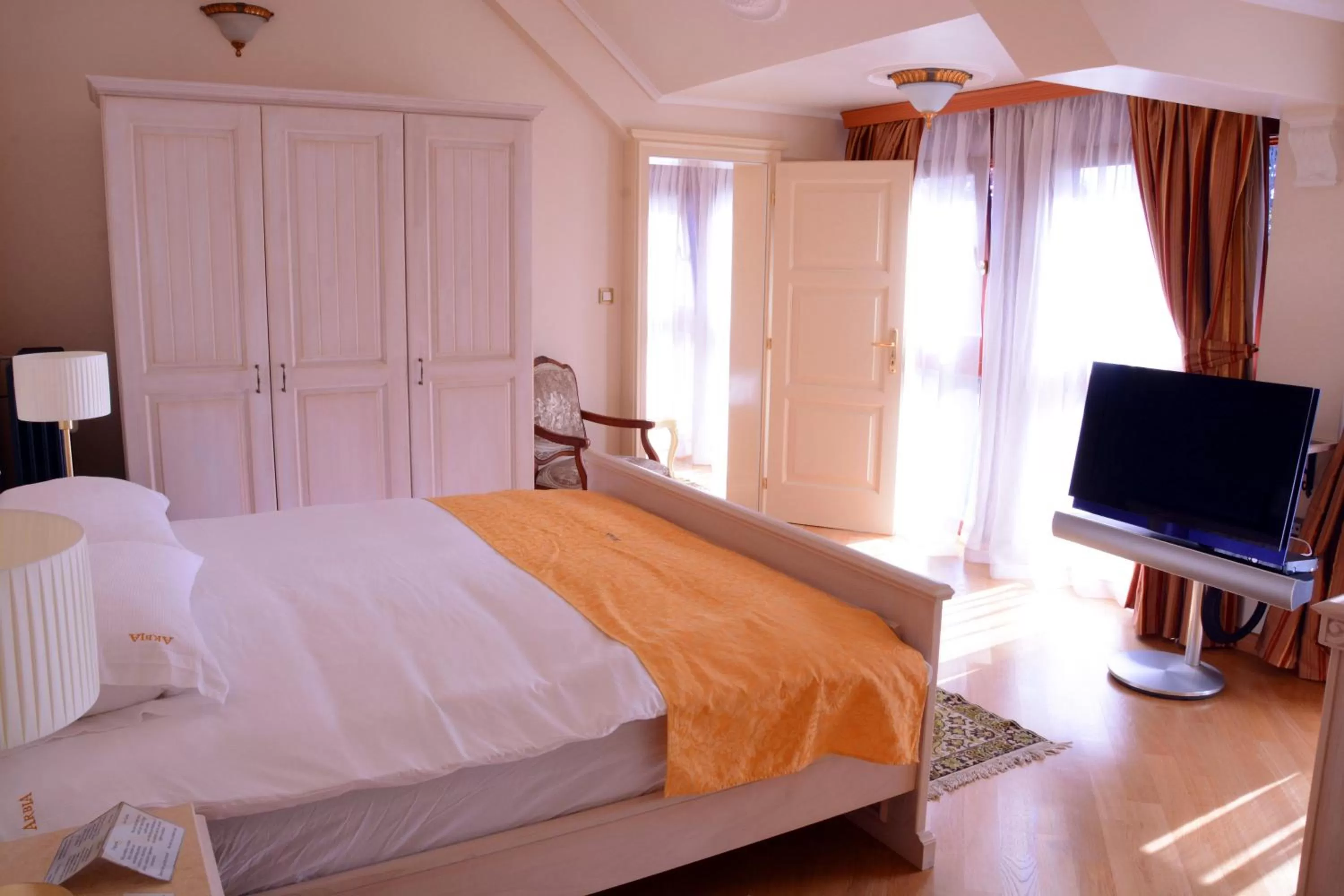 Bed in Arbia Dorka Heritage Palace