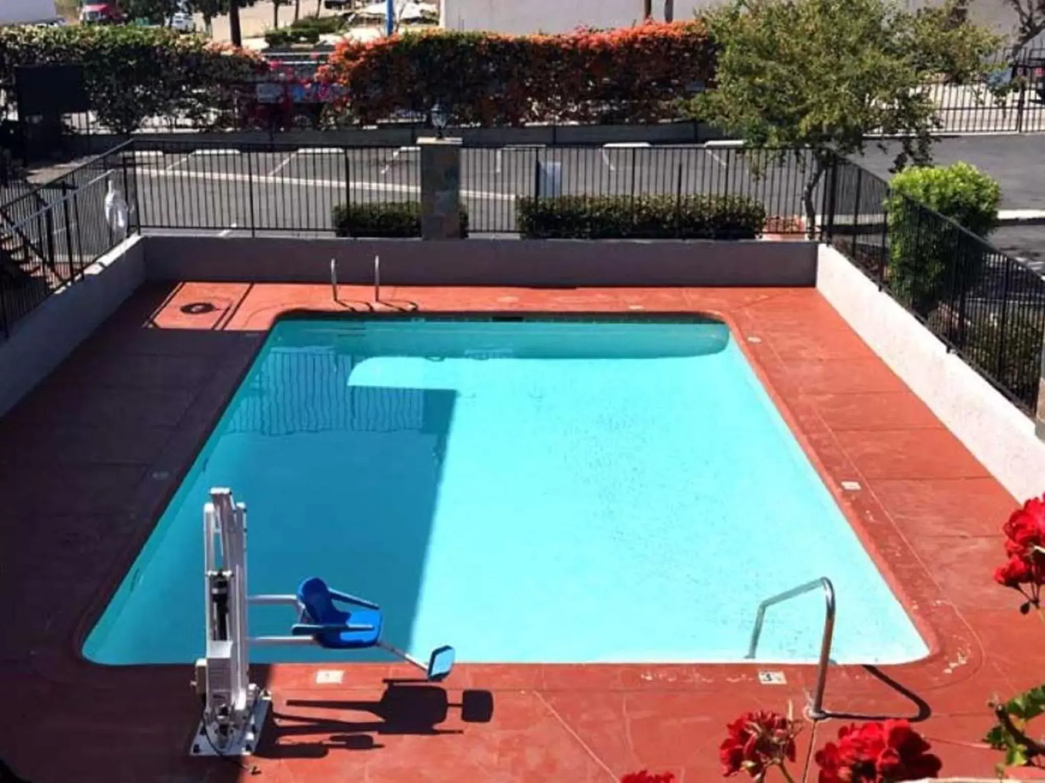 Swimming pool, Pool View in Studio 6-National City, CA - Naval Base San Diego