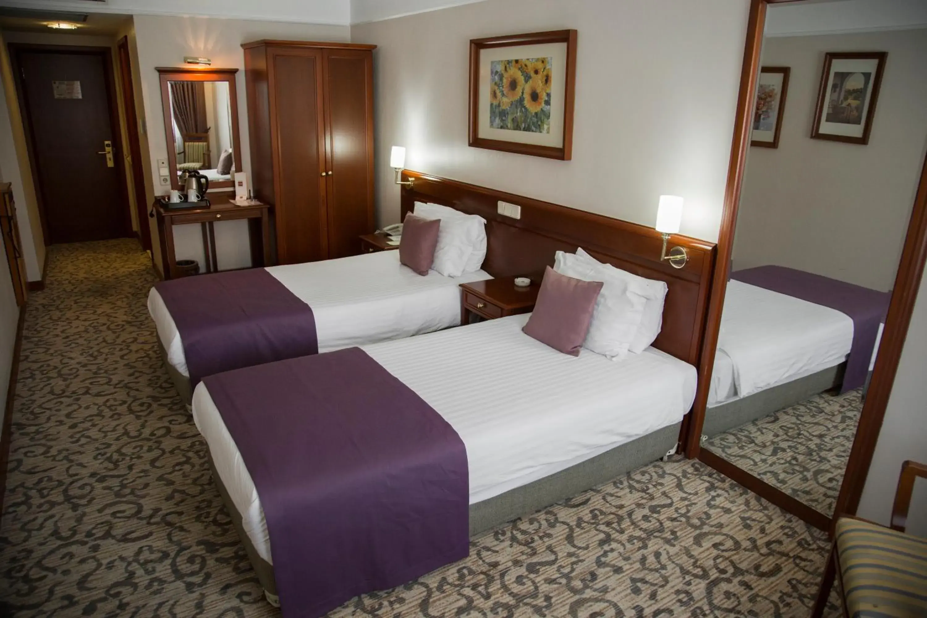 Massage, Bed in Dila Hotel