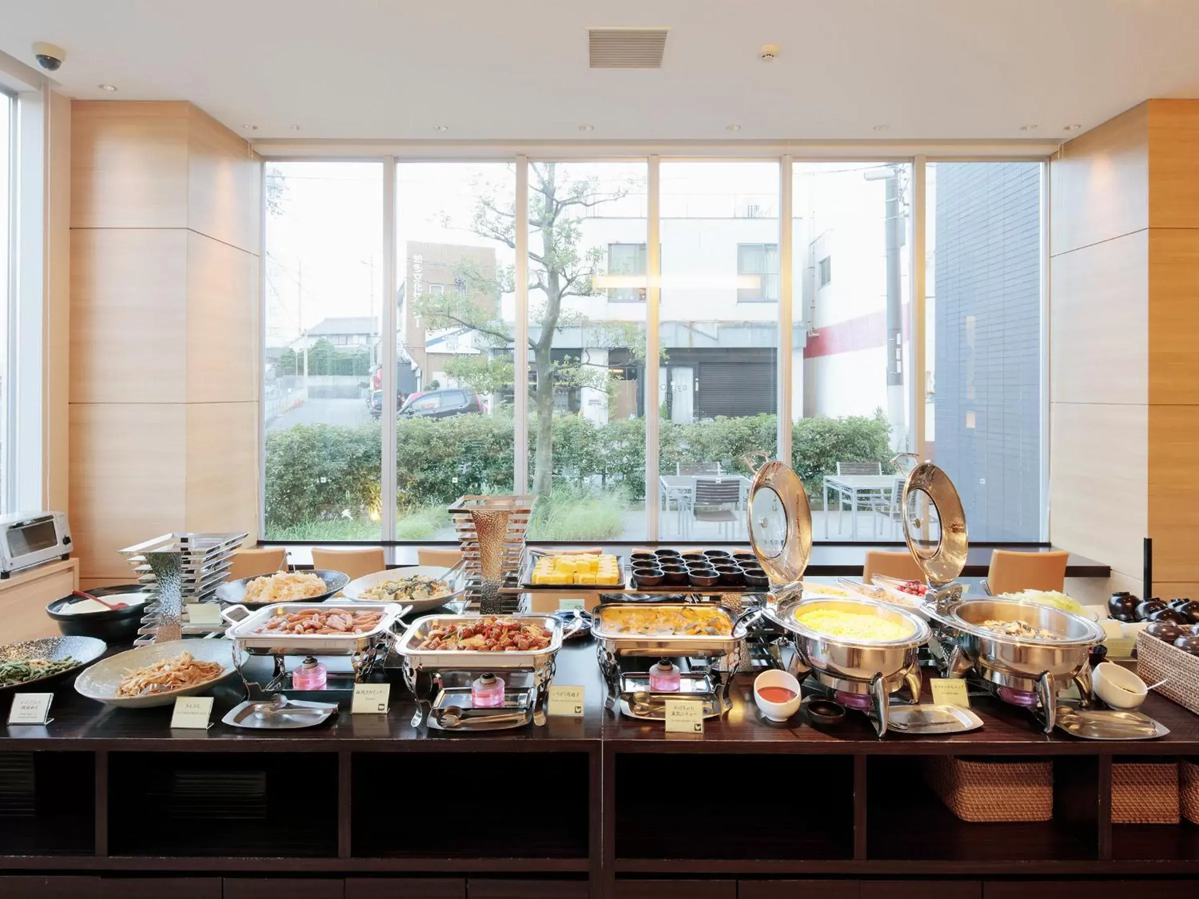 Buffet breakfast in Candeo Hotels Handa