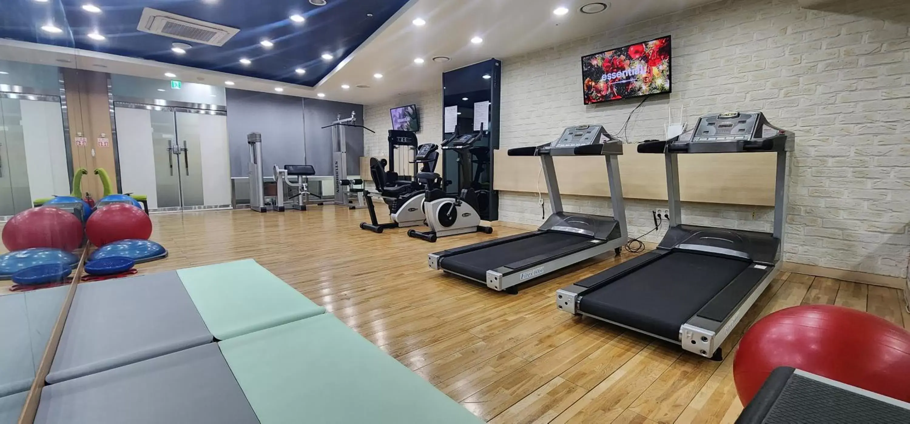 Fitness Center/Facilities in Ever8 Serviced Residence