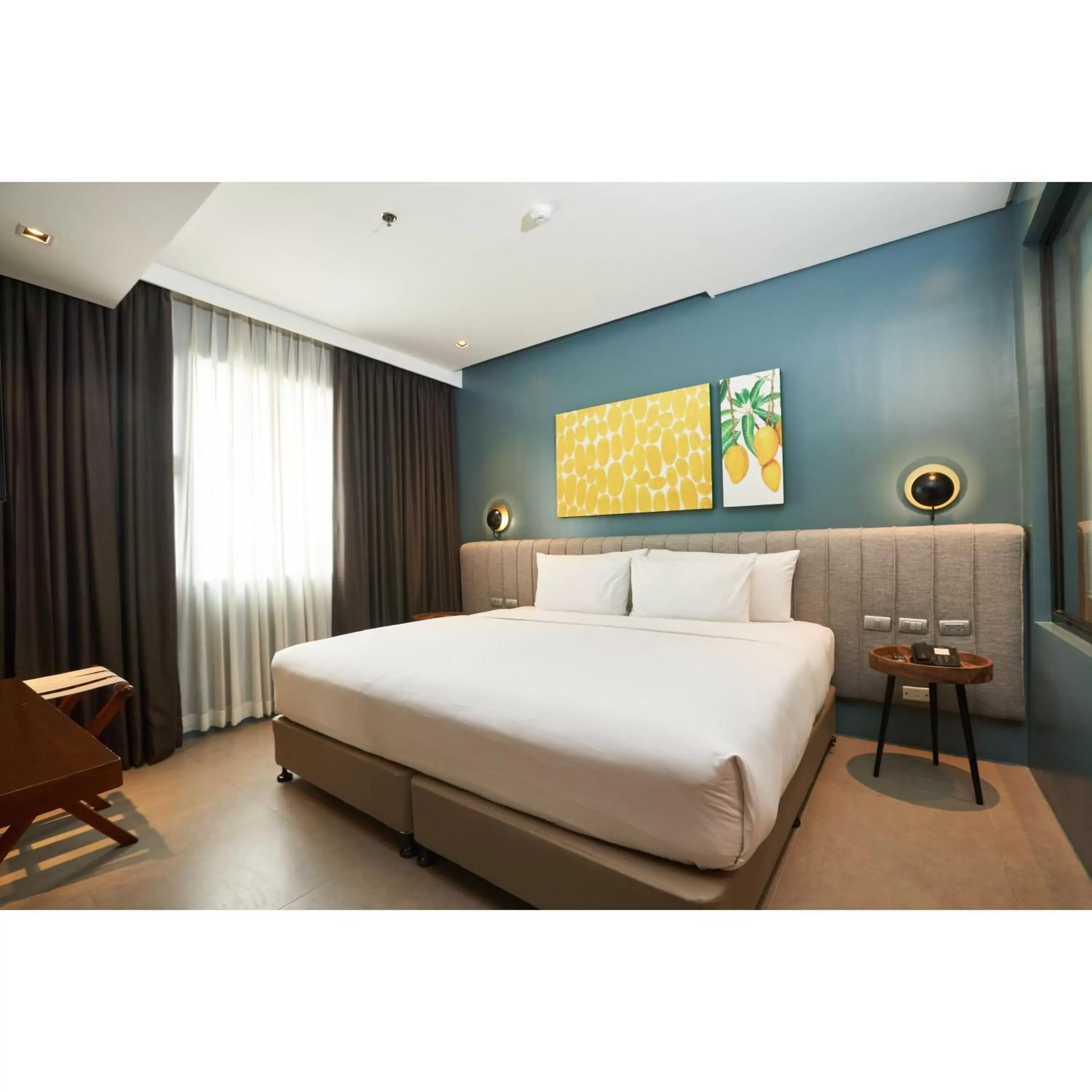 Bed in Summit Galleria Cebu - Multiple Use Hotel