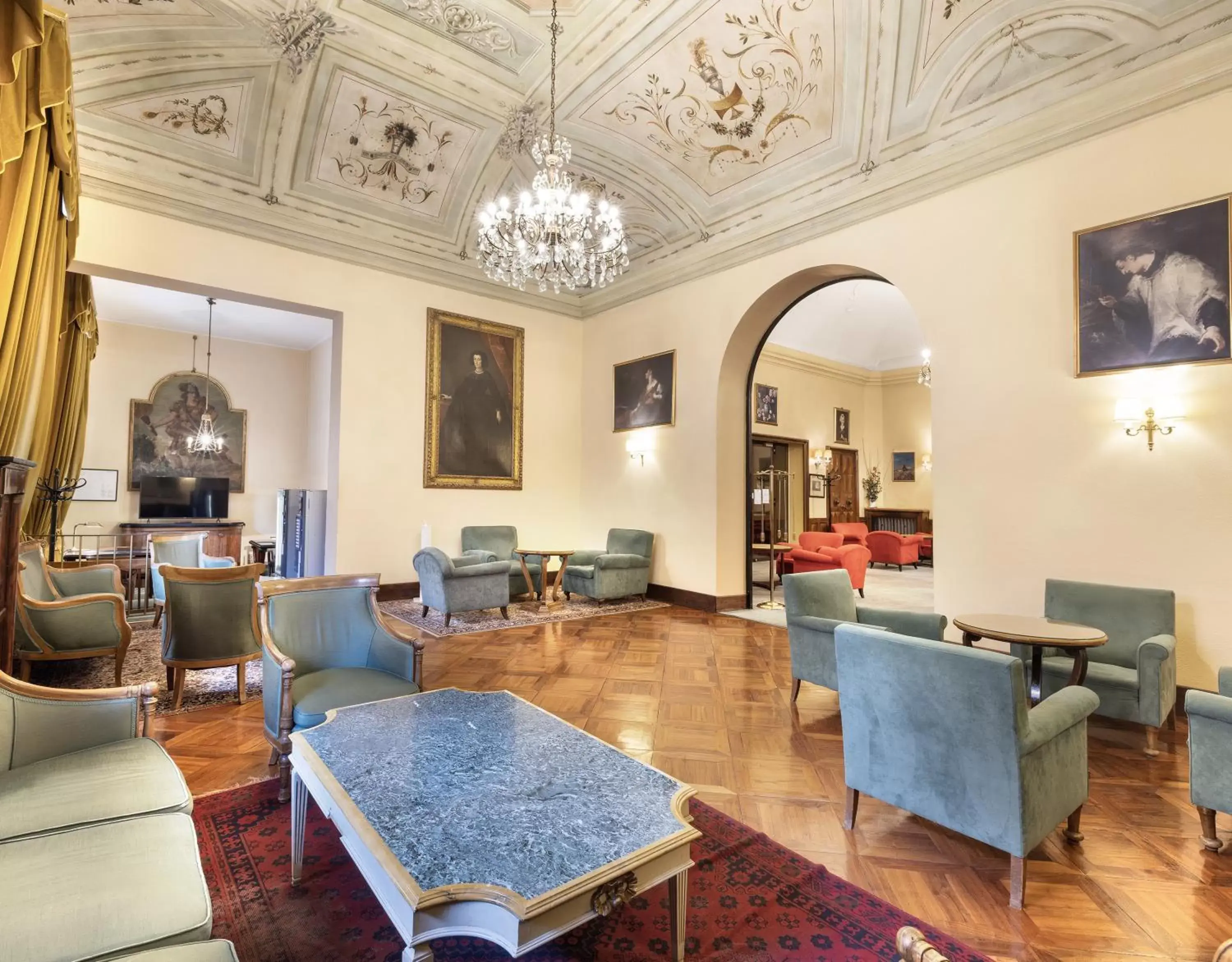 Living room, Restaurant/Places to Eat in Hotel Palace Bologna Centro