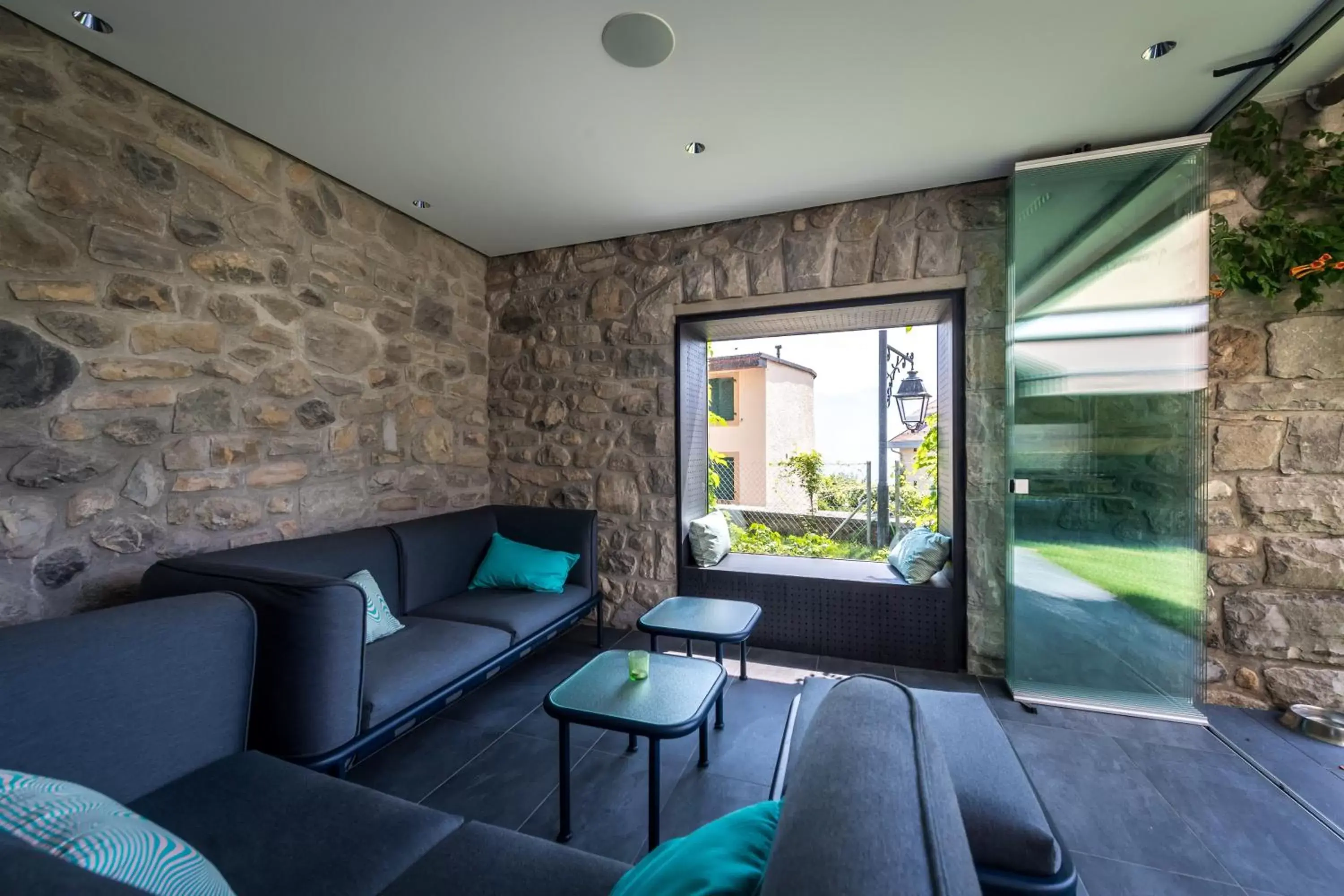 Living room, Seating Area in Châtonneyre Hotel & Restaurant