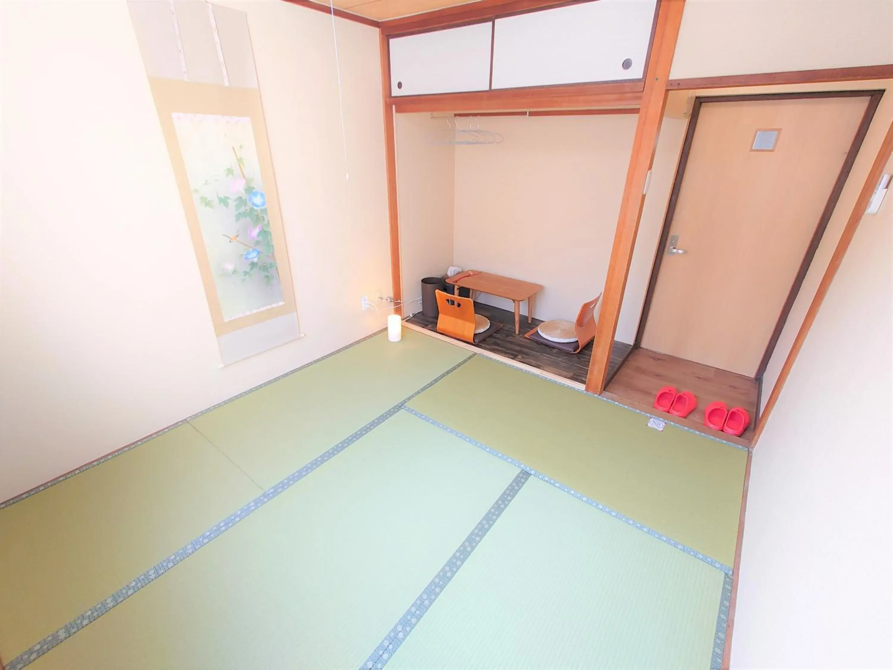 Photo of the whole room in Stay Inn KOTO Photo of the whole room in Stay Inn KOTO