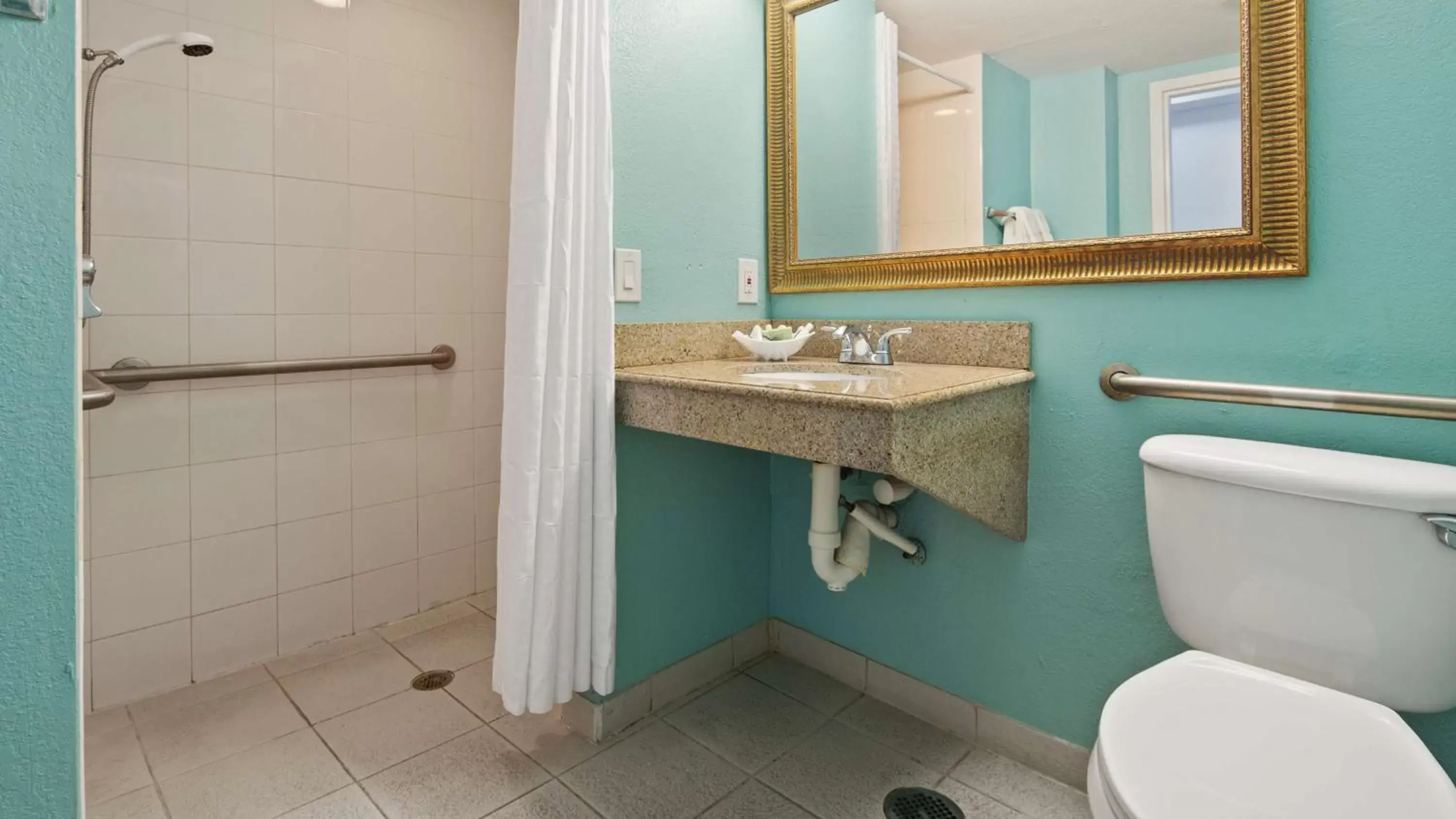 Bathroom in Best Western Plus Oceanside Inn