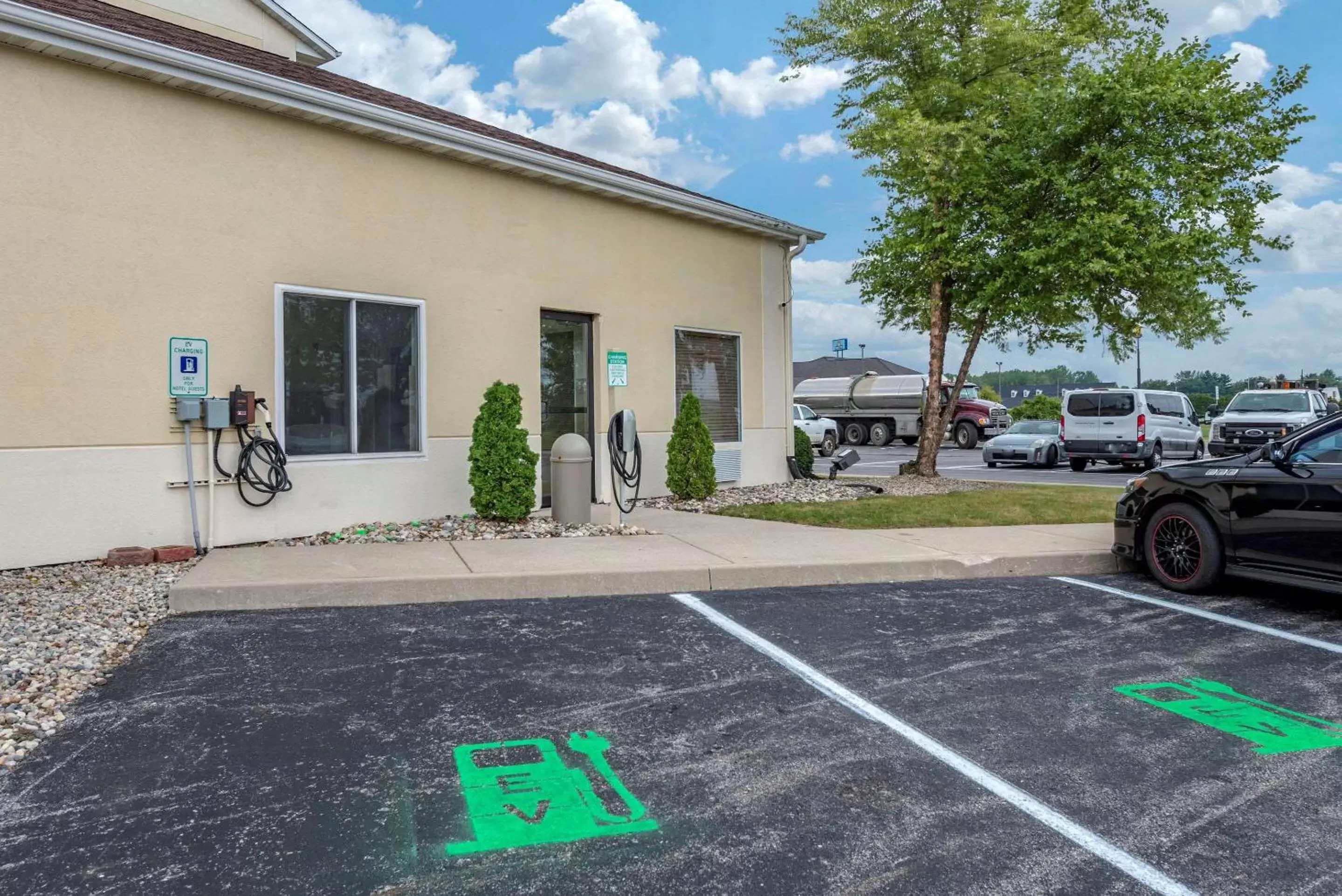 On site, Property Building in Comfort Suites Auburn near I-69