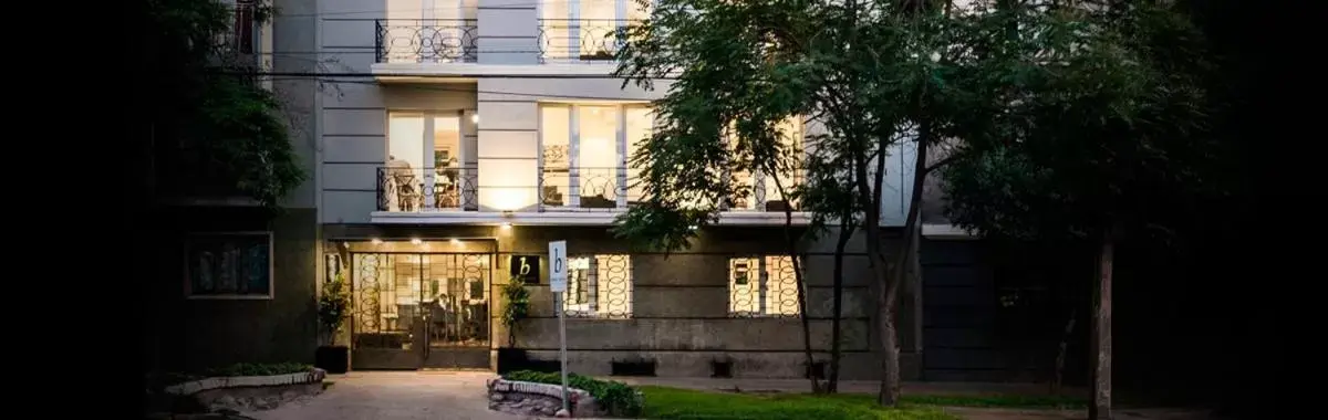 Property building in Apart Hotel B Property building in Apart Hotel B