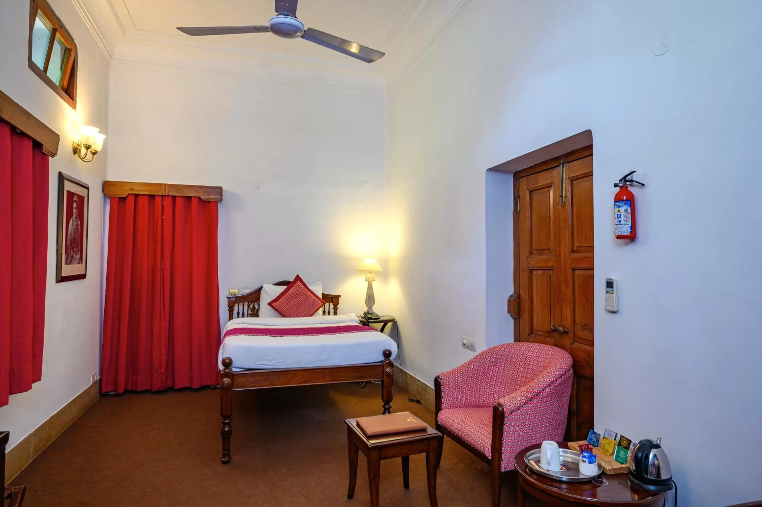 Bed in Neemrana's - Baradari Palace