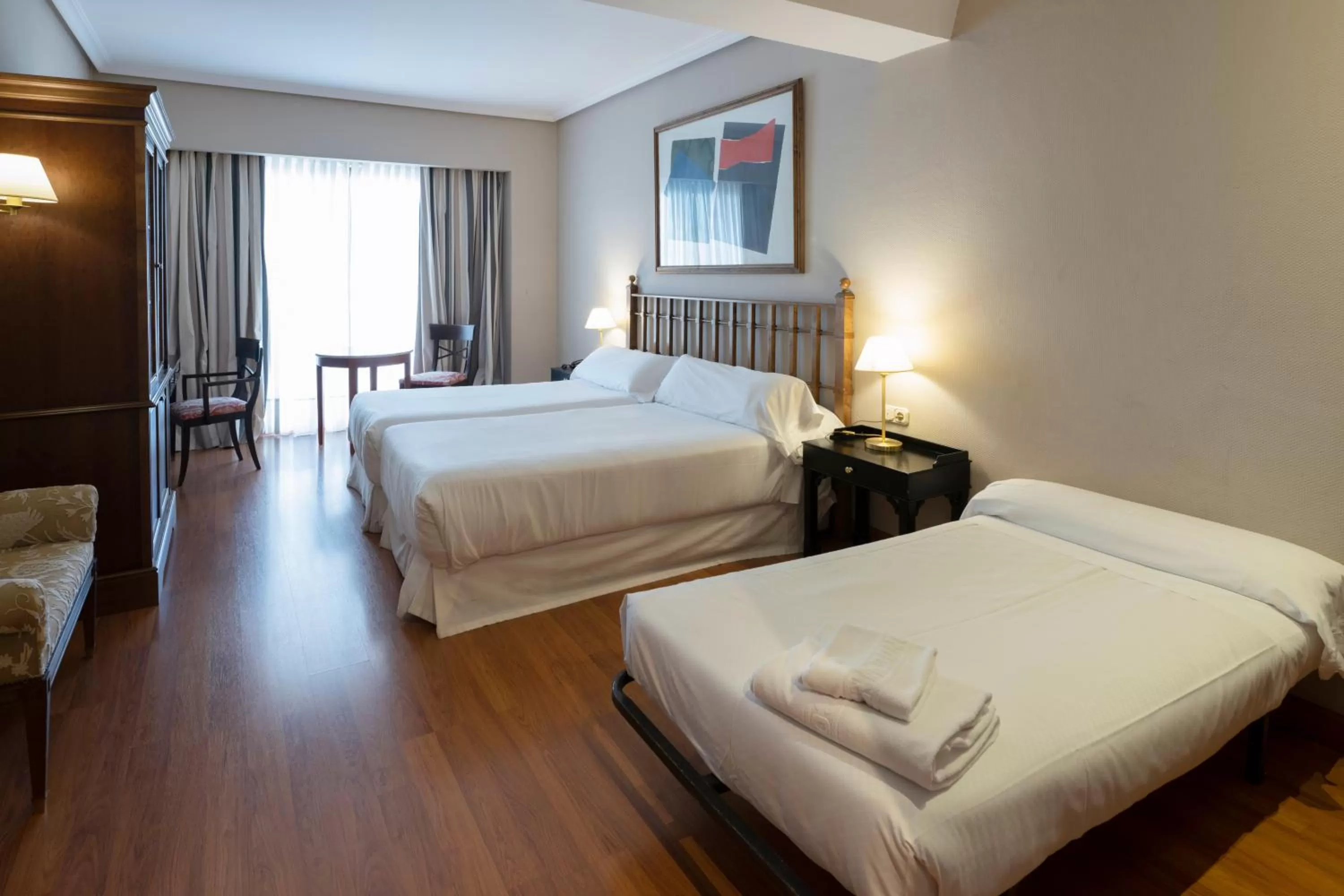 Bedroom, Bed in Barceló León Conde Luna