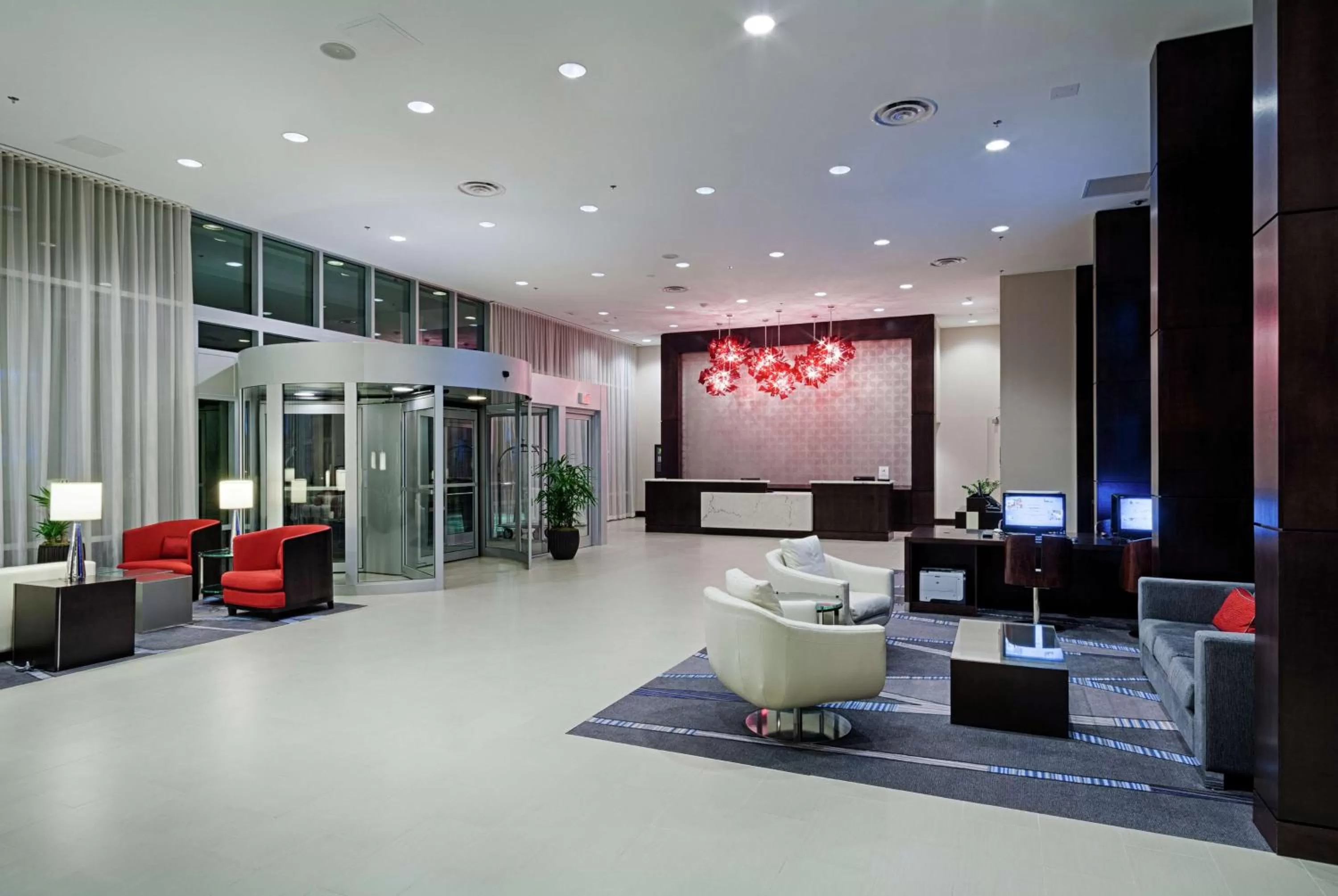 Lobby or reception in DoubleTree by Hilton Hotel Bristol