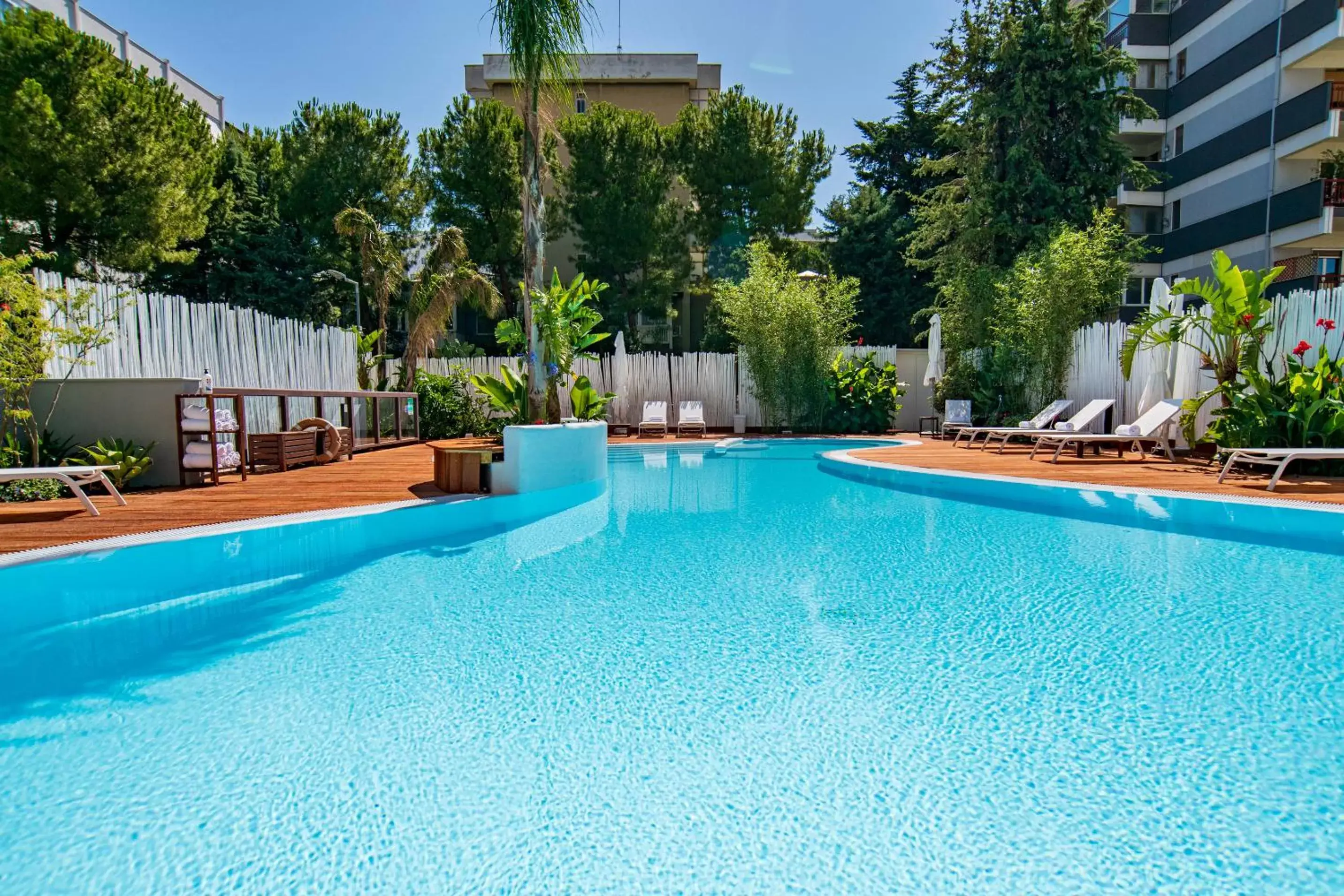 Pool view, Swimming Pool in Hi Hotel Bari