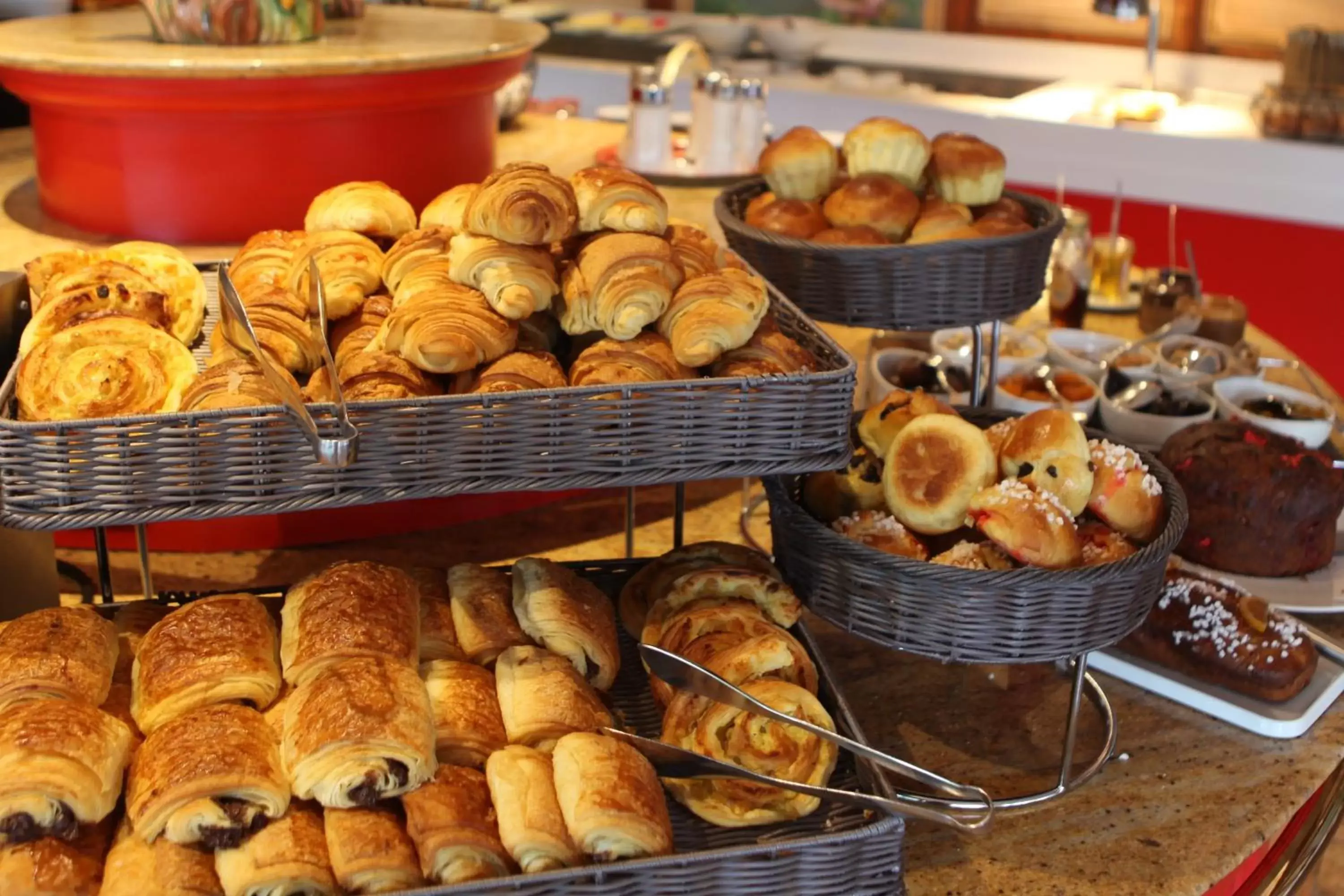 Breakfast, Food in Les Saules Parc & Spa - Les Collectionneurs