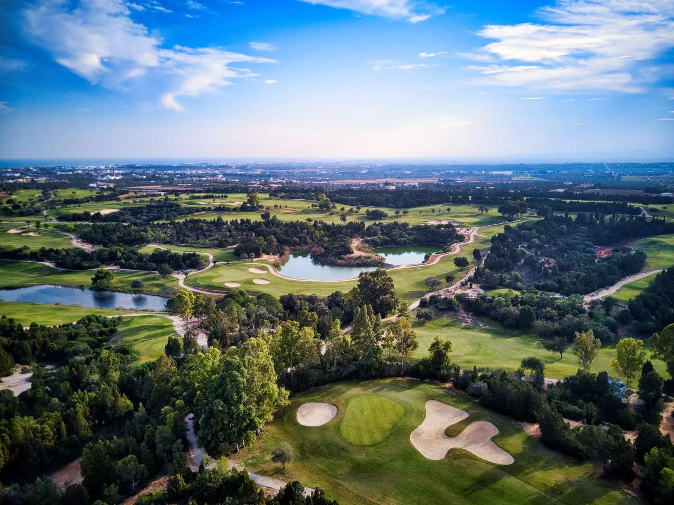 Golfcourse, Bird's-eye View in The Sindbad