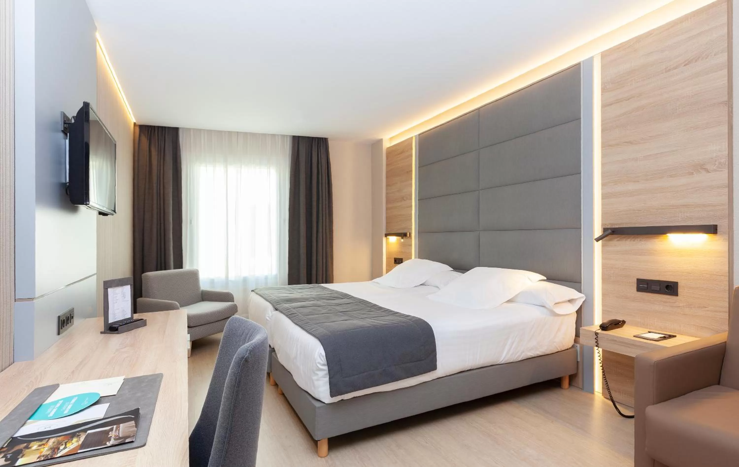 Bed in Hotel Liabeny