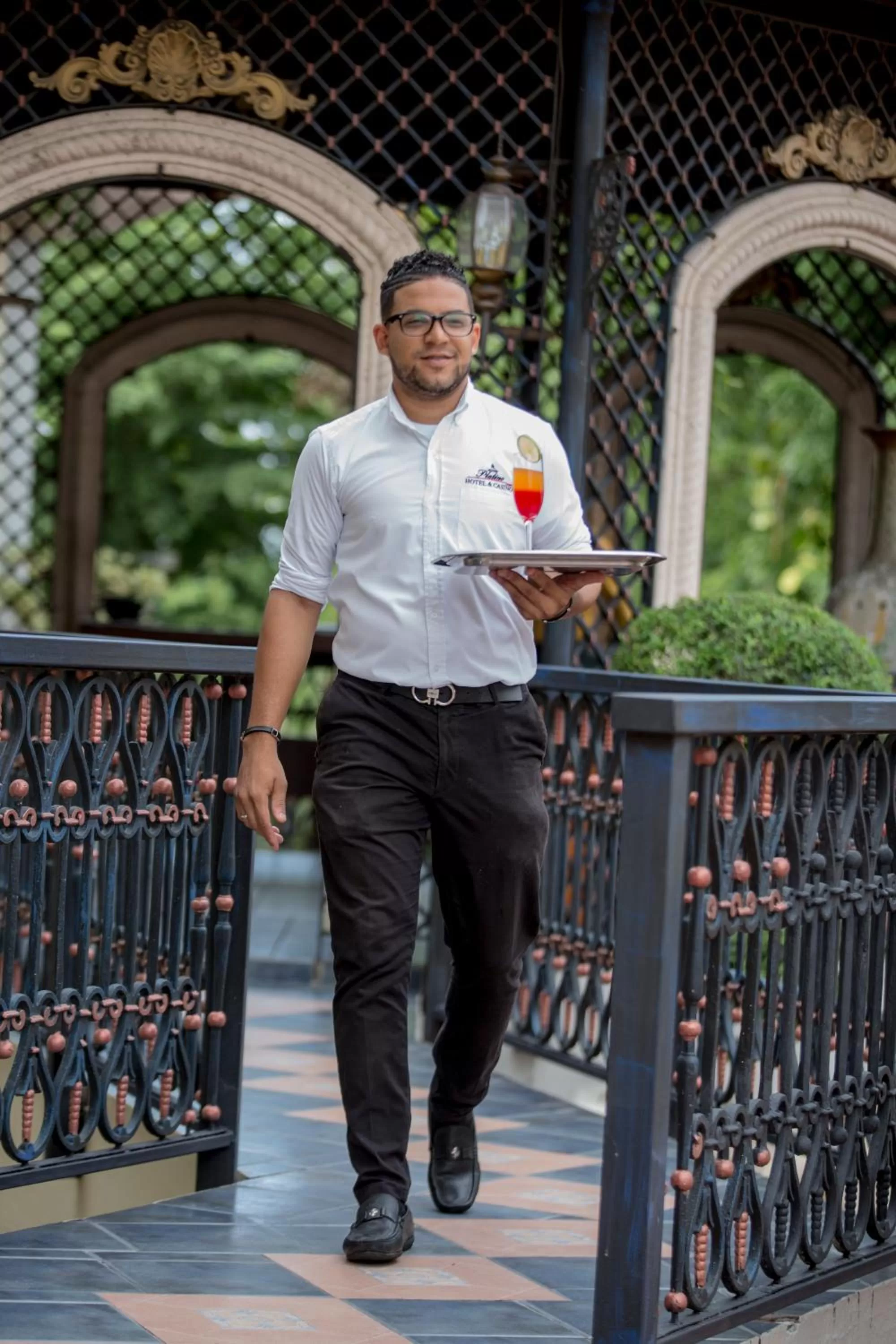 Platino Hotel & Casino