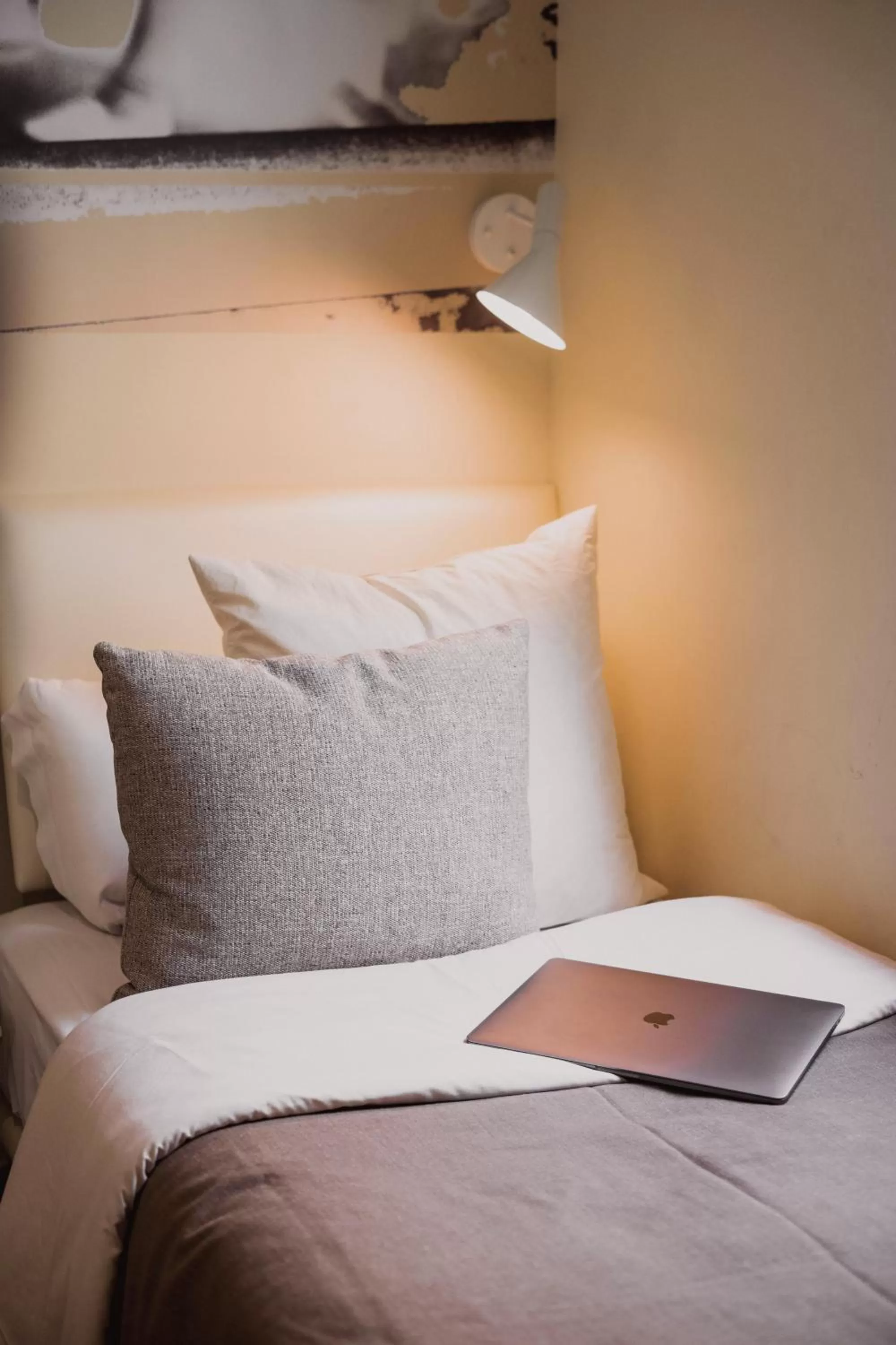 Bed in room Select Sol