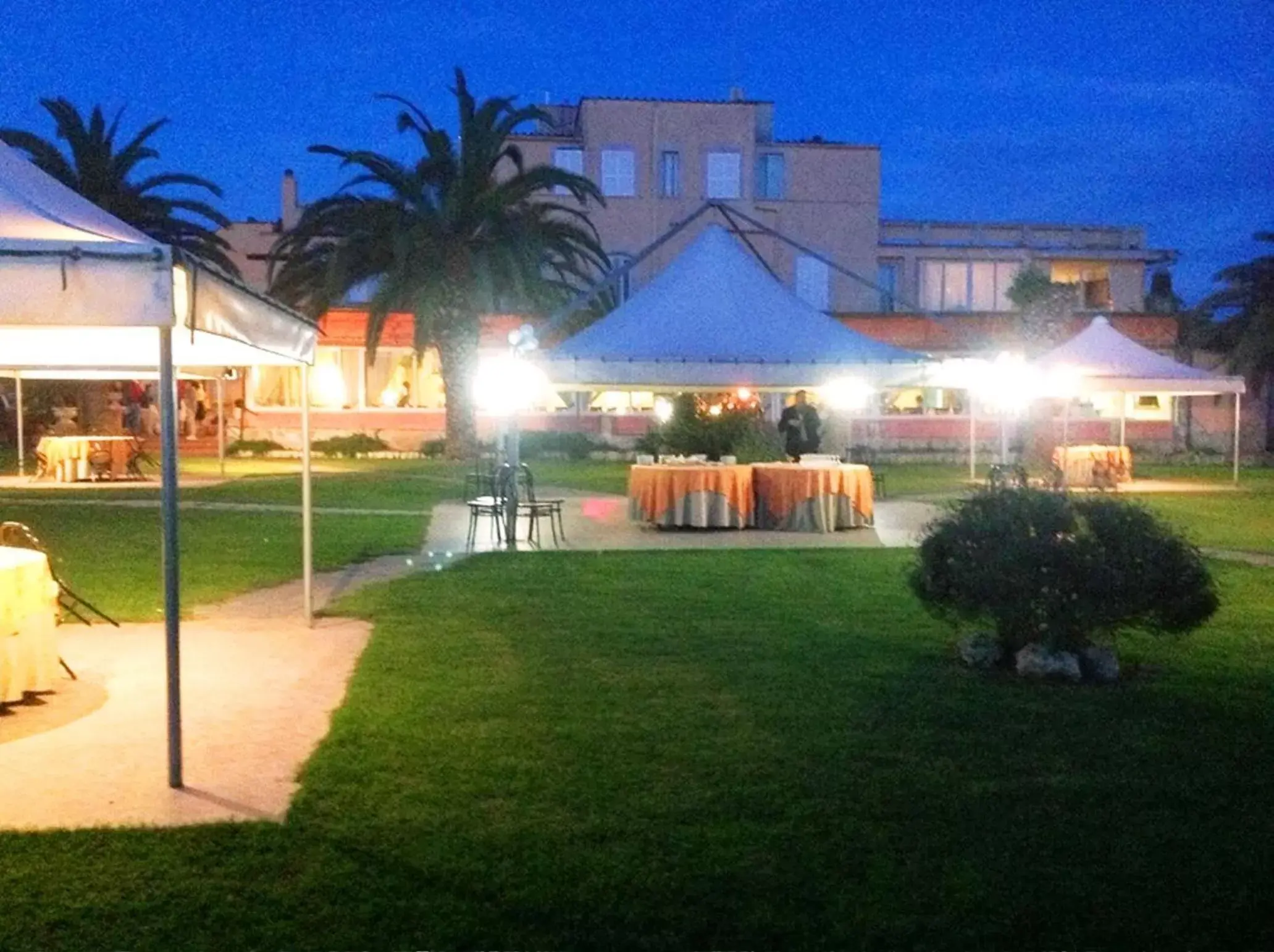 Garden, Property Building in Hotel Parco Dei Principi