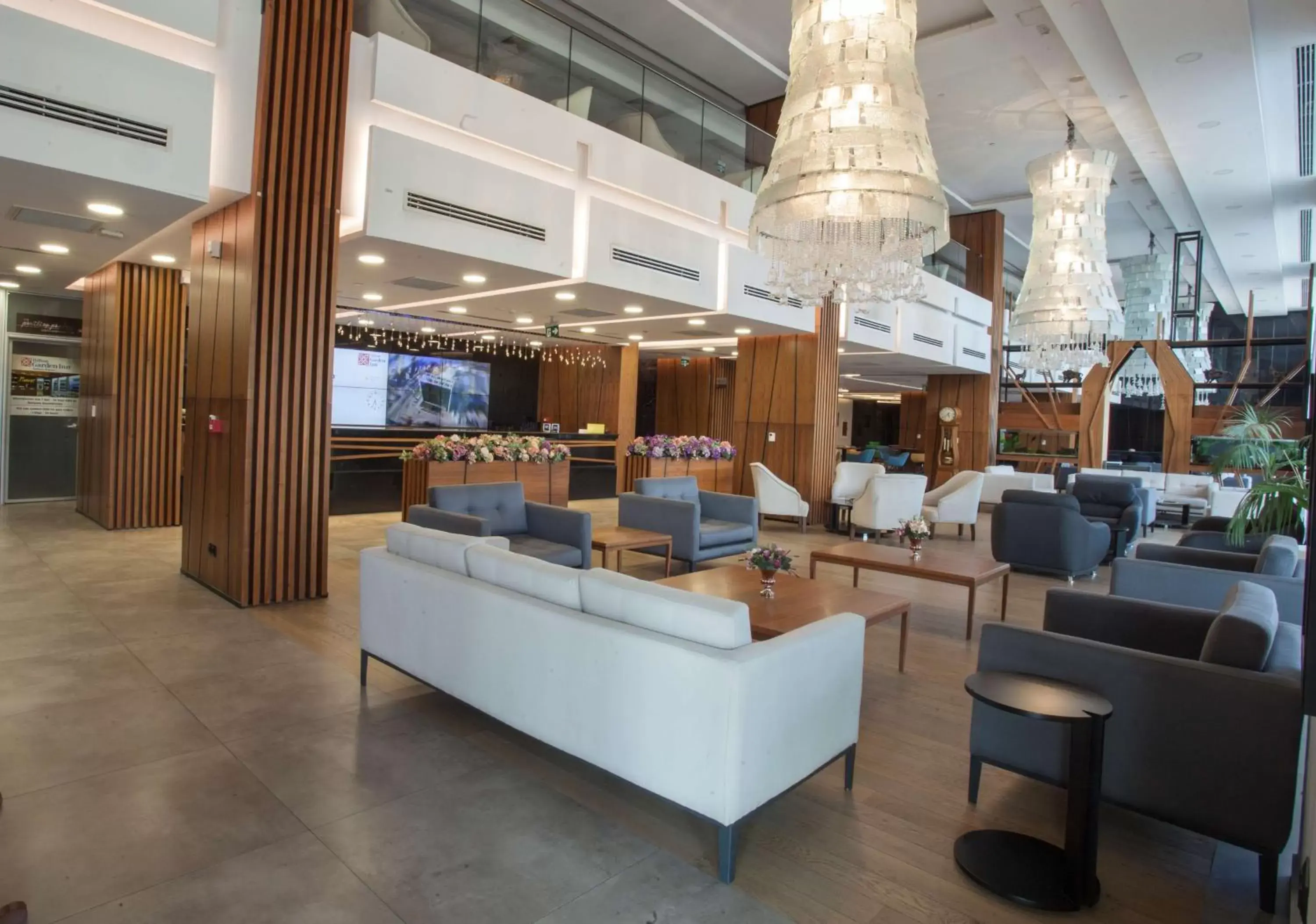 Lobby or reception, Lounge/Bar in Hilton Garden Inn Ankara Gimat