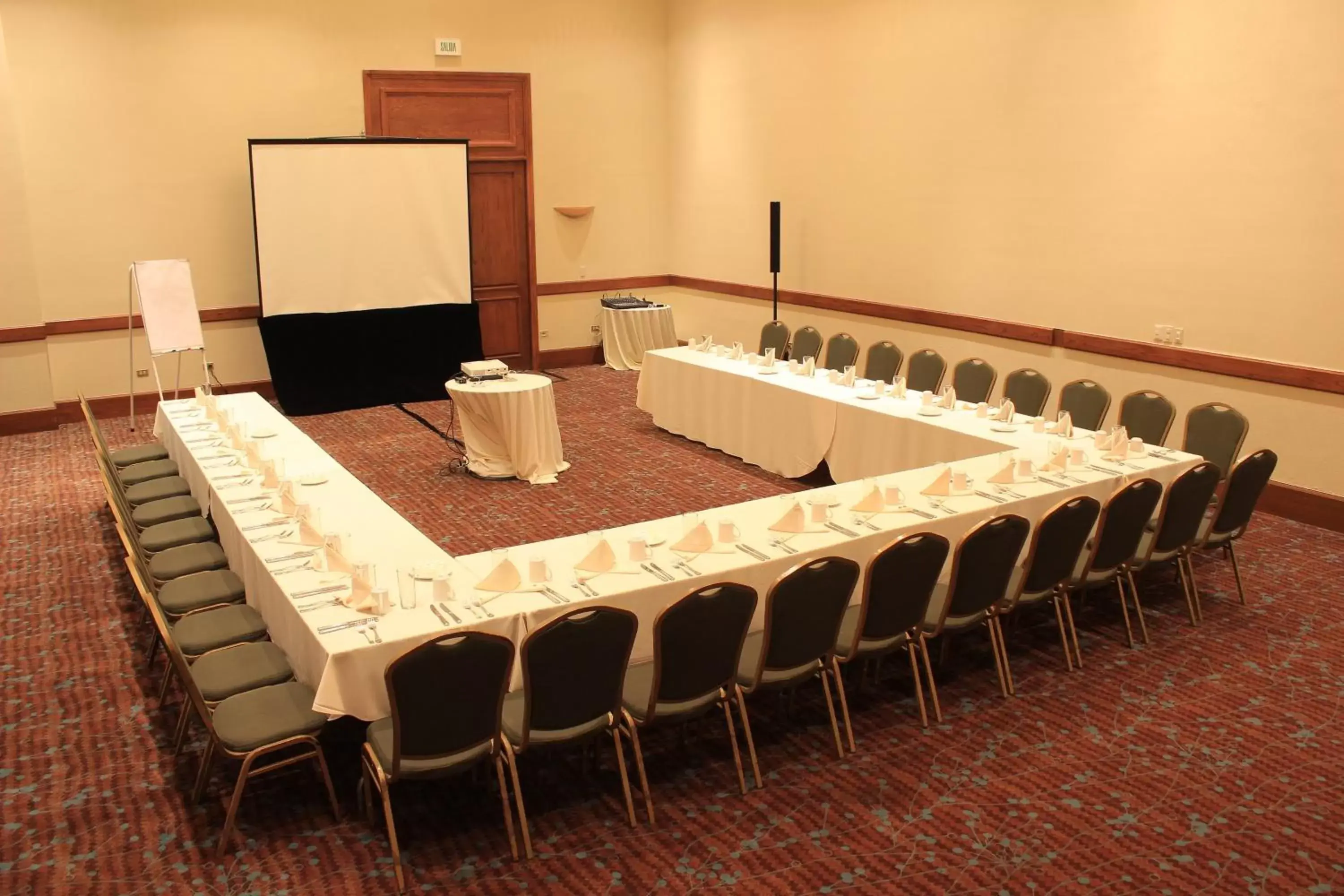 Meeting/conference room, Business Area/Conference Room in Holiday Inn Monterrey Valle, an IHG Hotel