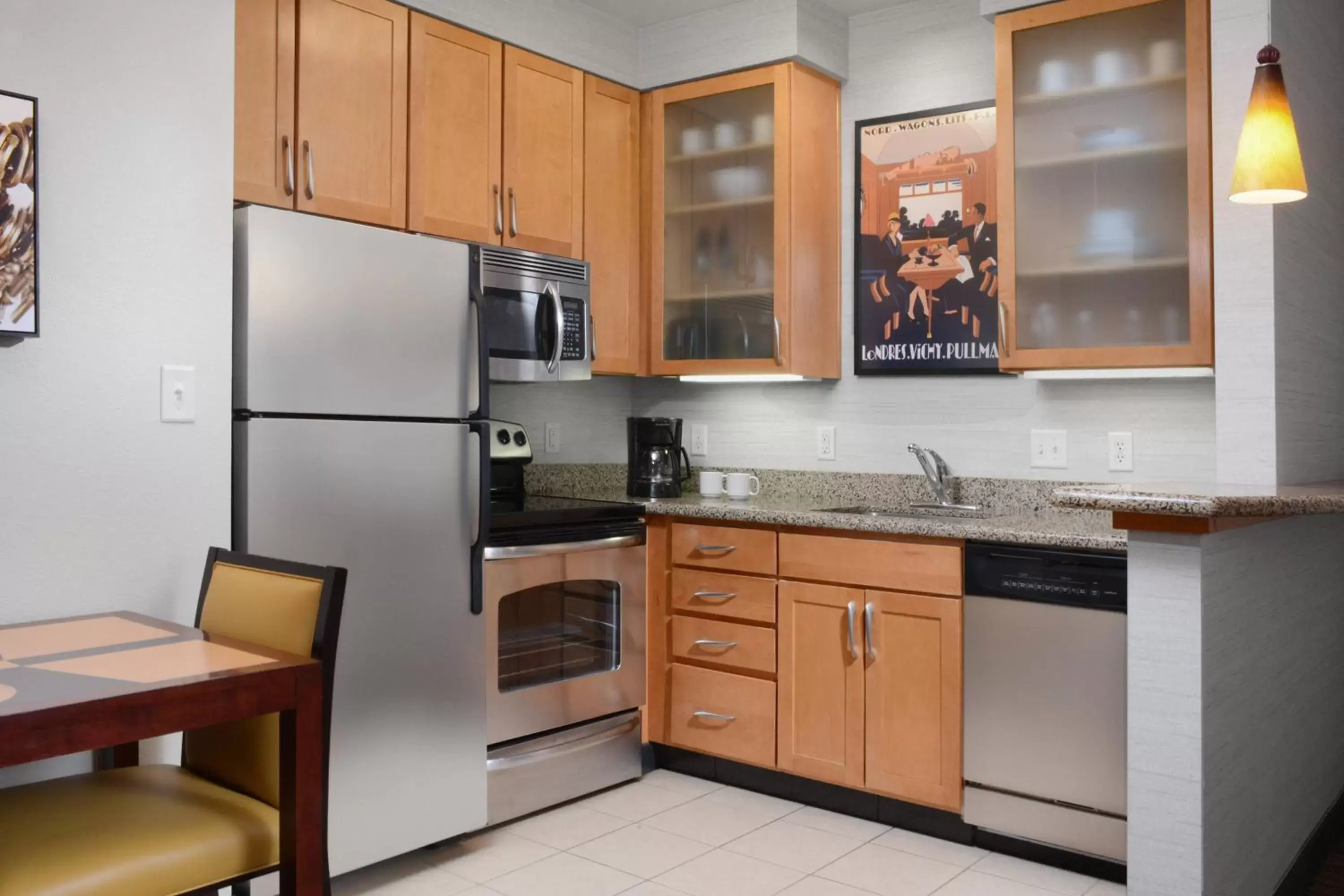 Kitchen or kitchenette, Kitchen/Kitchenette in Residence Inn by Marriott Dallas Plano The Colony