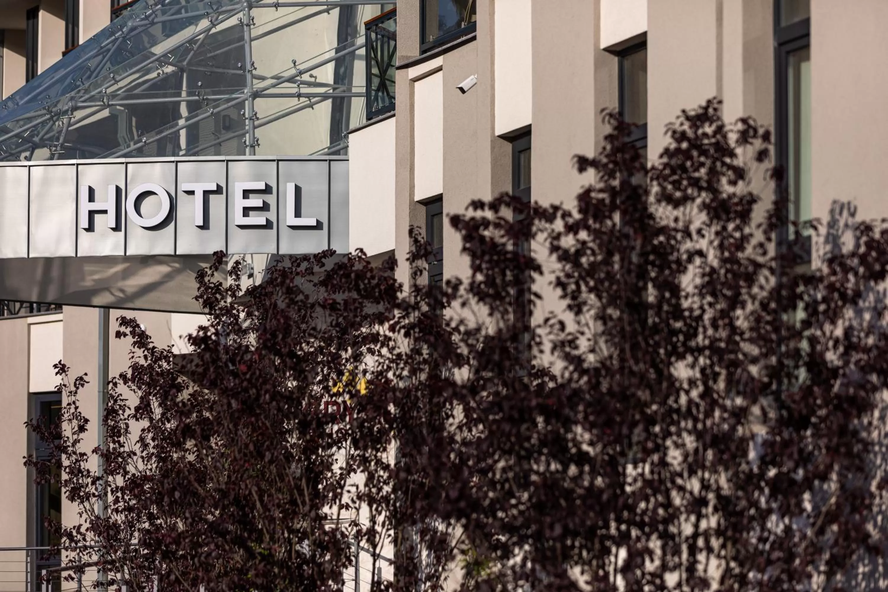 Text overlay in HOTEL CRYSTAL WELLNESS & SPA superior