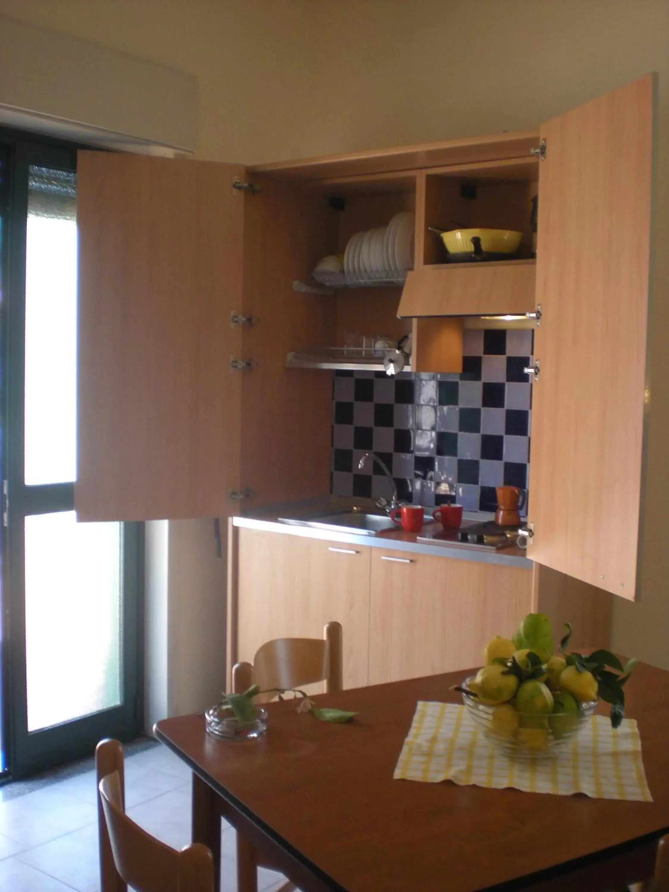 Kitchen or kitchenette, Kitchen/Kitchenette in Villaggio Artemide