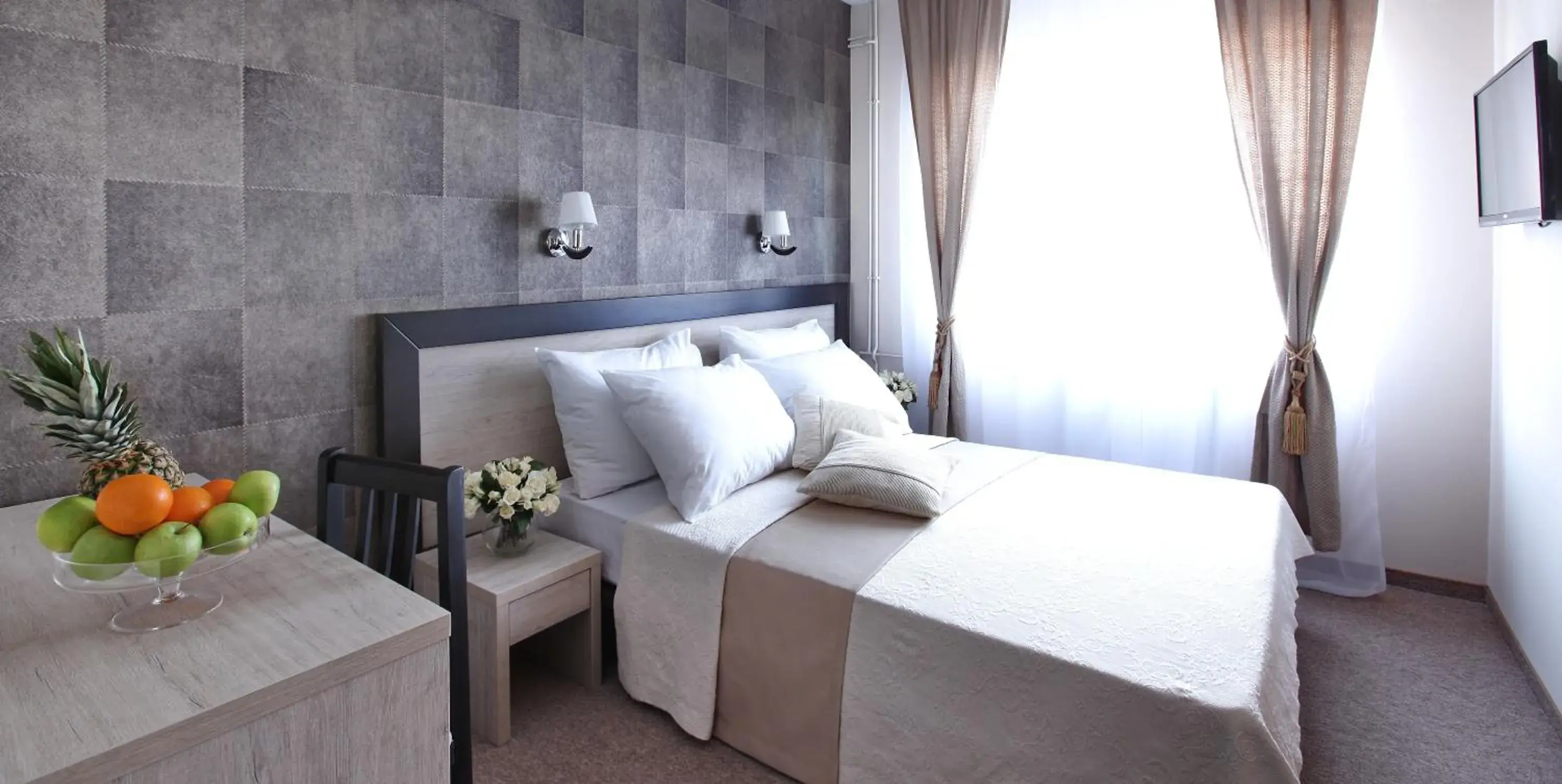 Economy Double Room Parking in Garni Hotel Vozarev