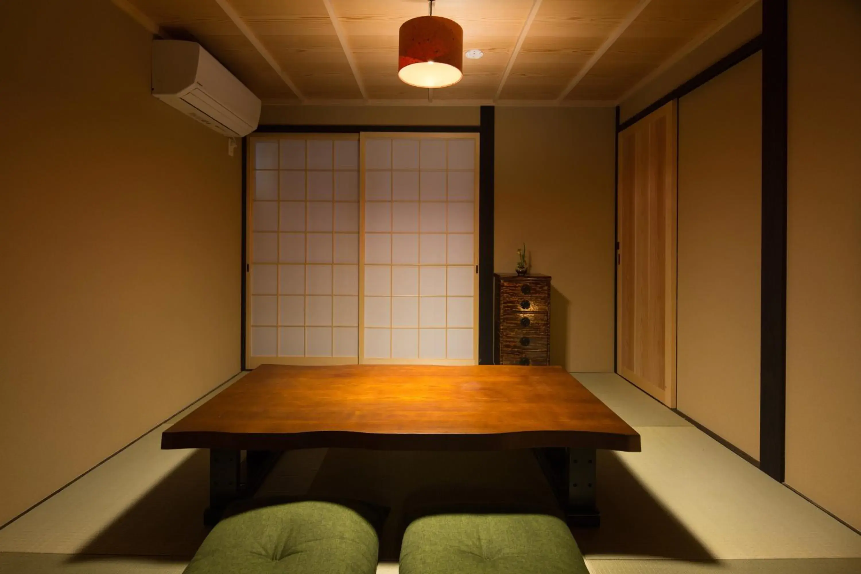 Photo of the whole room in Tsumugi Matsubara Sakaimachi