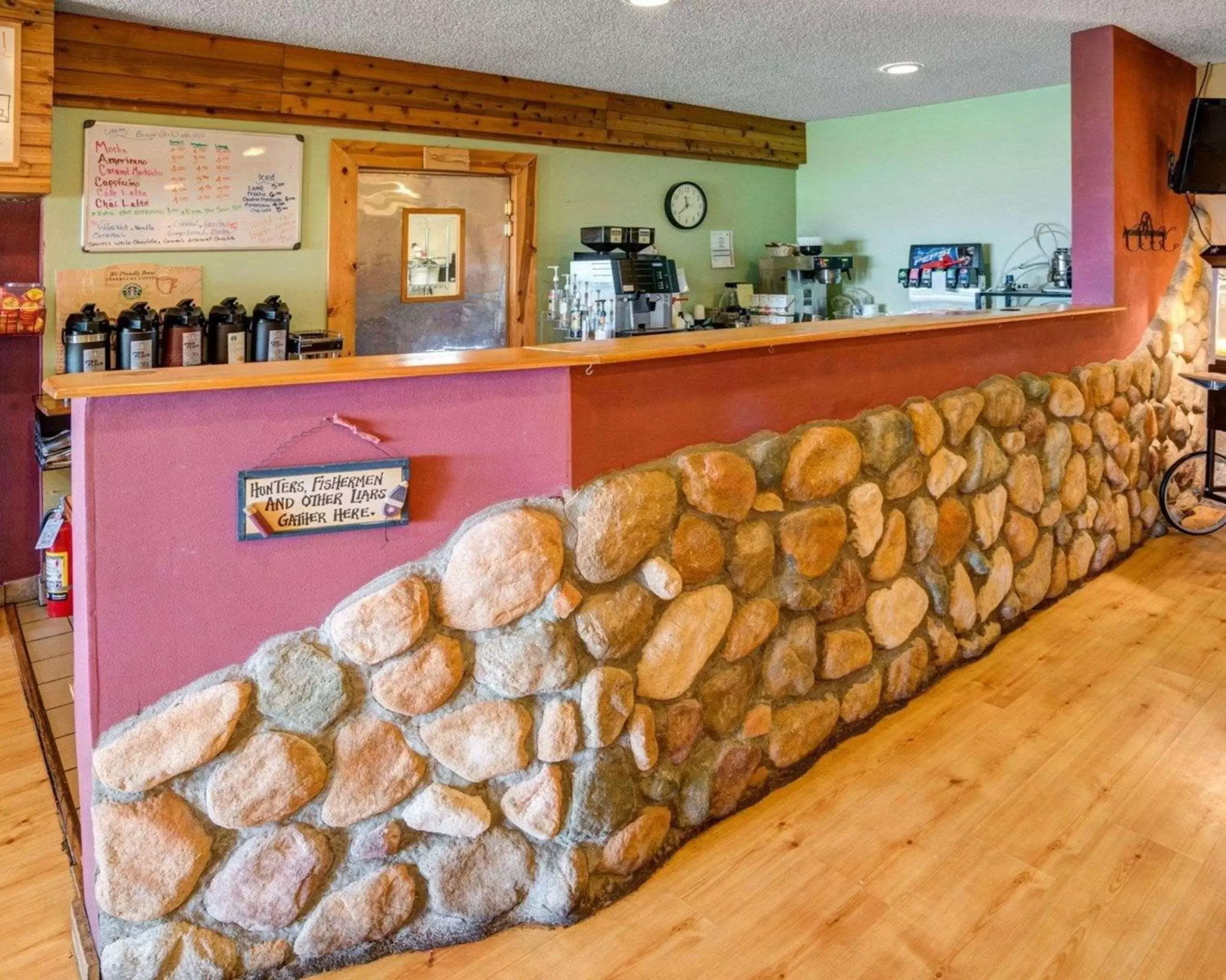 Restaurant/places to eat in Quality Inn Ashland - Lake Superior