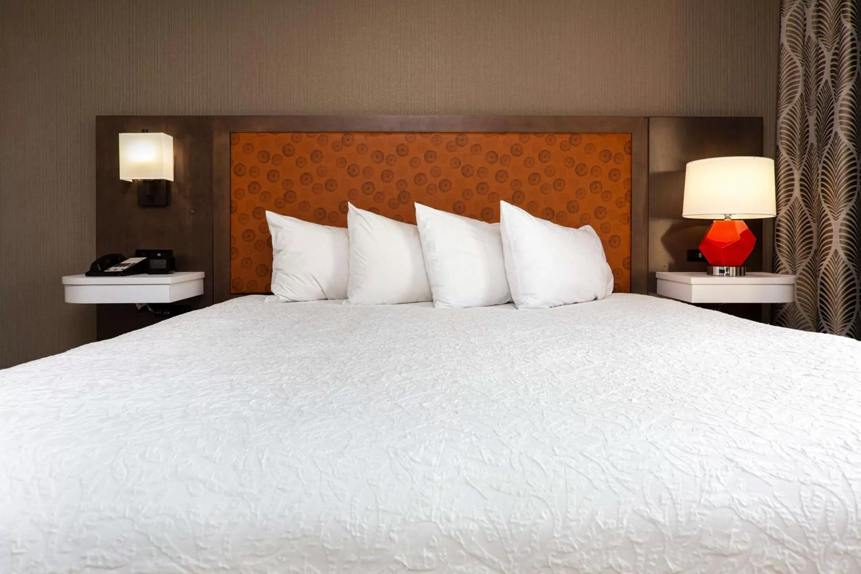 Bed in Hampton Inn Kingsport Bed in Hampton Inn Kingsport