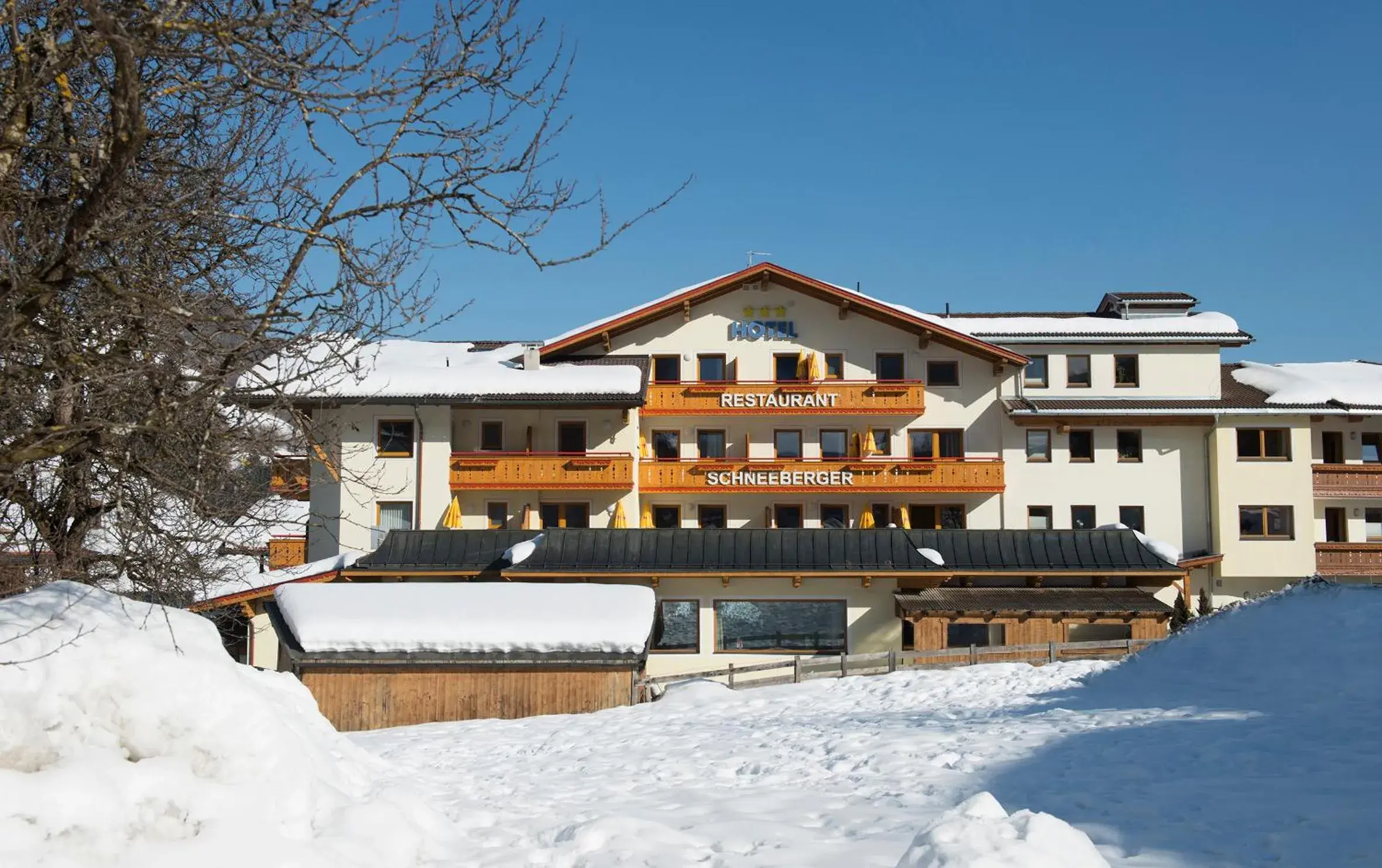 Property building, Winter in Hotel Schneeberger Superior