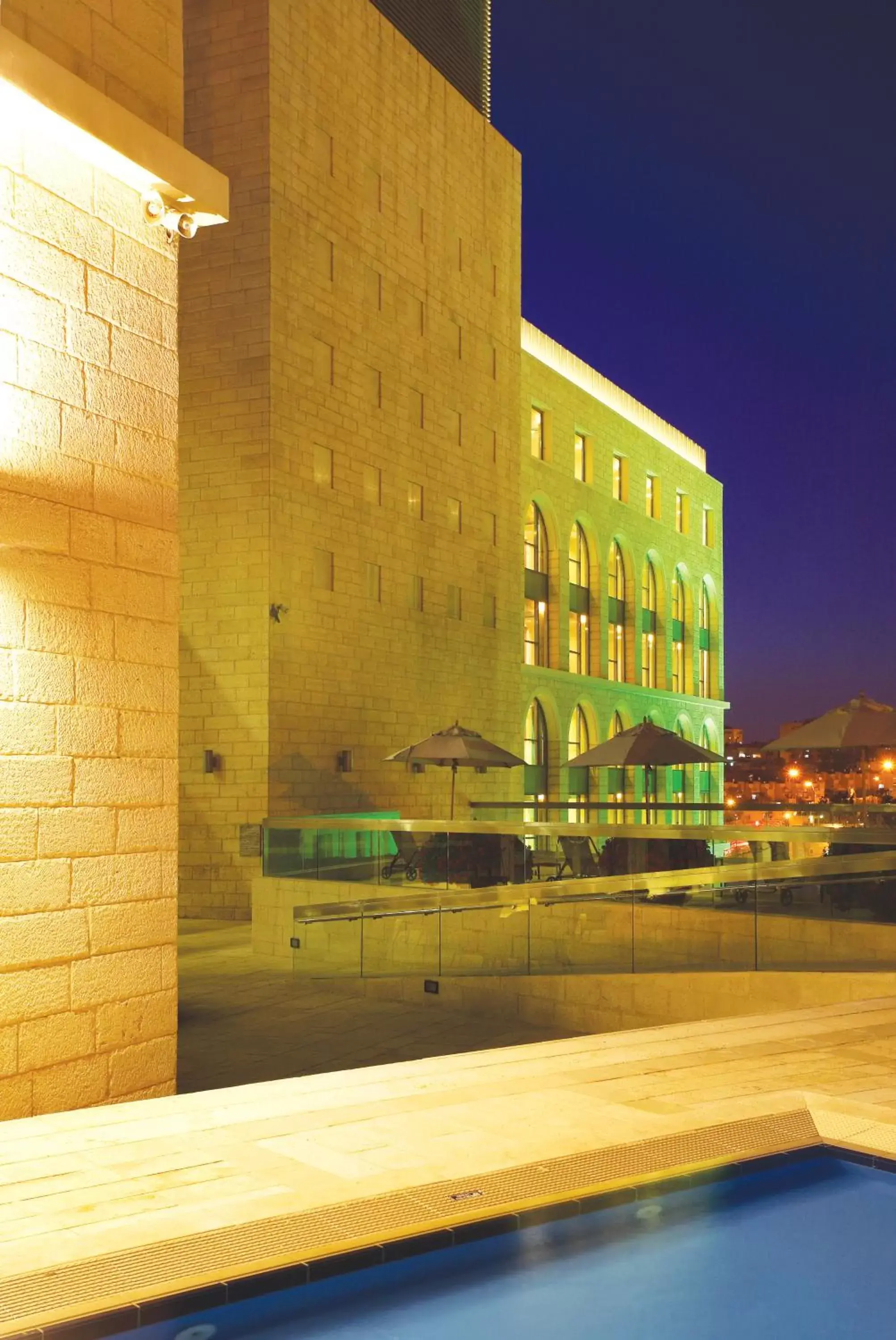 Facade/entrance, Swimming Pool in Grand Court Hotel