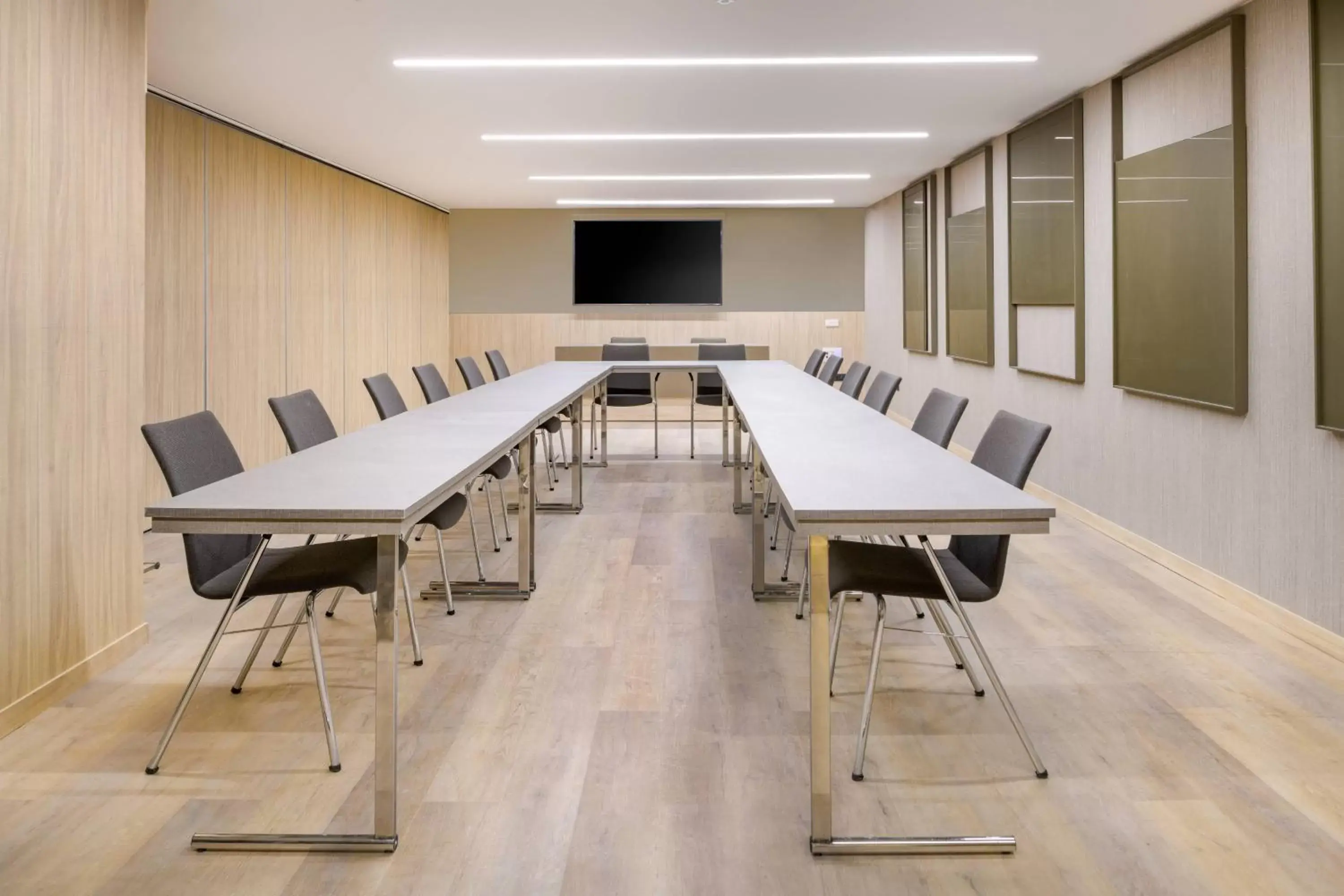 Meeting/conference room in AC Hotel by Marriott Tenerife