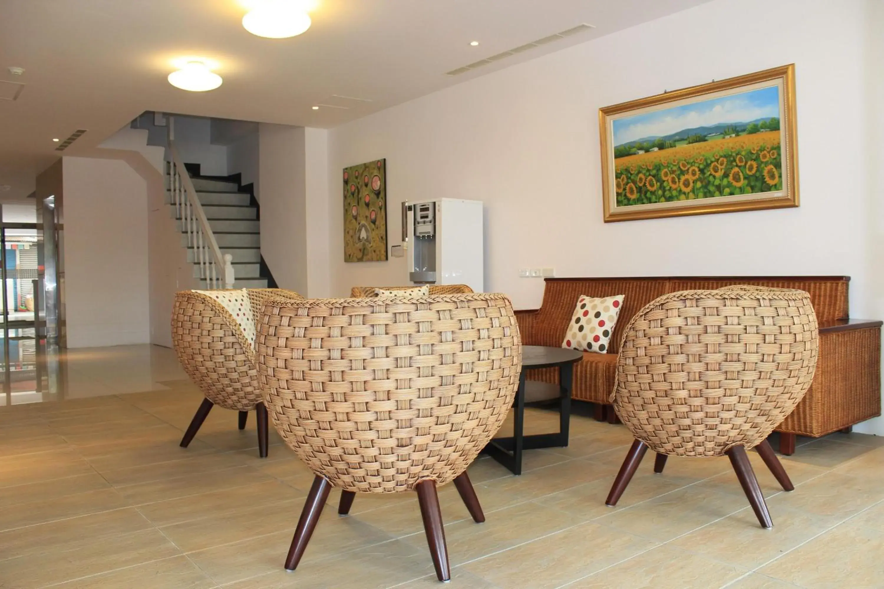 Lobby or reception, Seating Area in Sunnyside Hotel