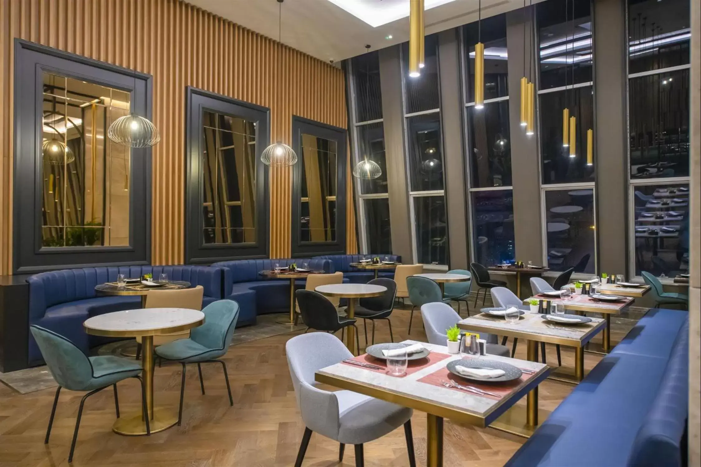 Restaurant/places to eat in Crowne Plaza Ankara by IHG Restaurant/places to eat in Crowne Plaza Ankara by IHG