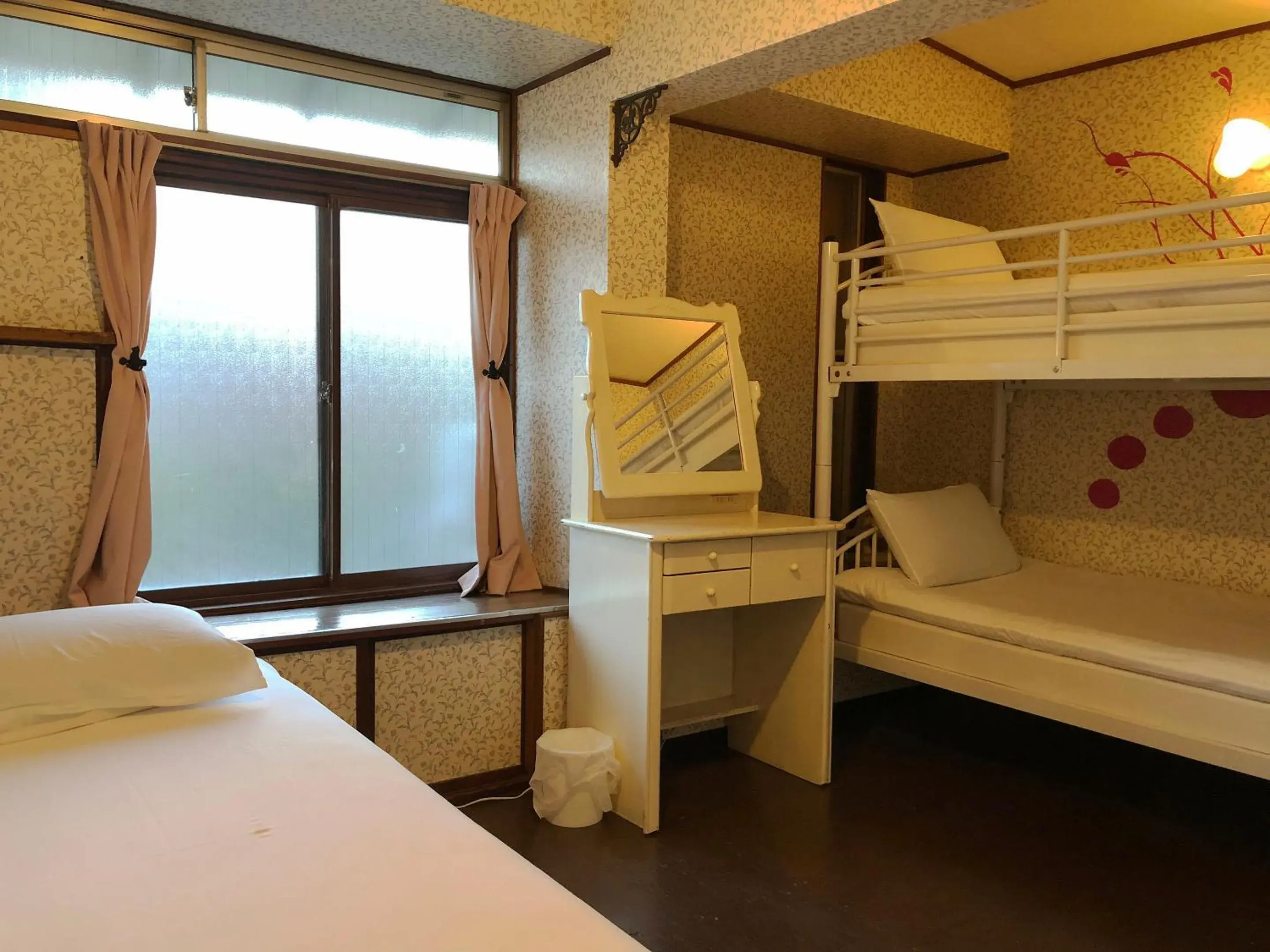 Photo of the whole room, Bunk Bed in Hostel Yume Nomad