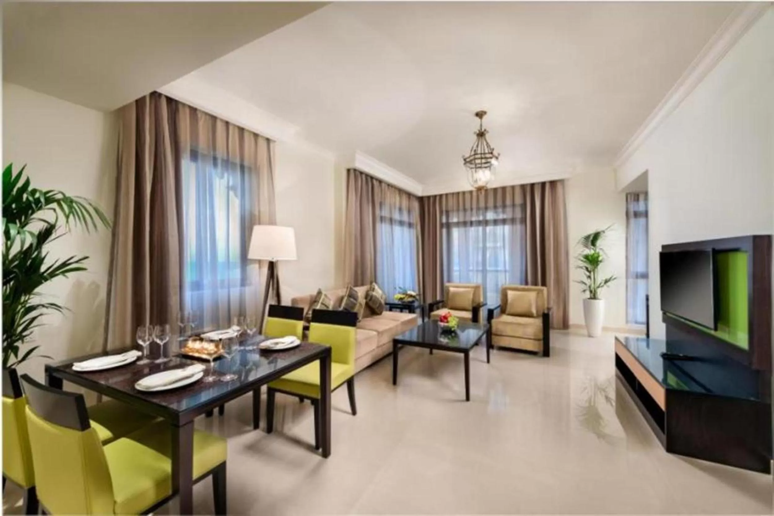 Living room in Bahi Ajman Palace Hotel