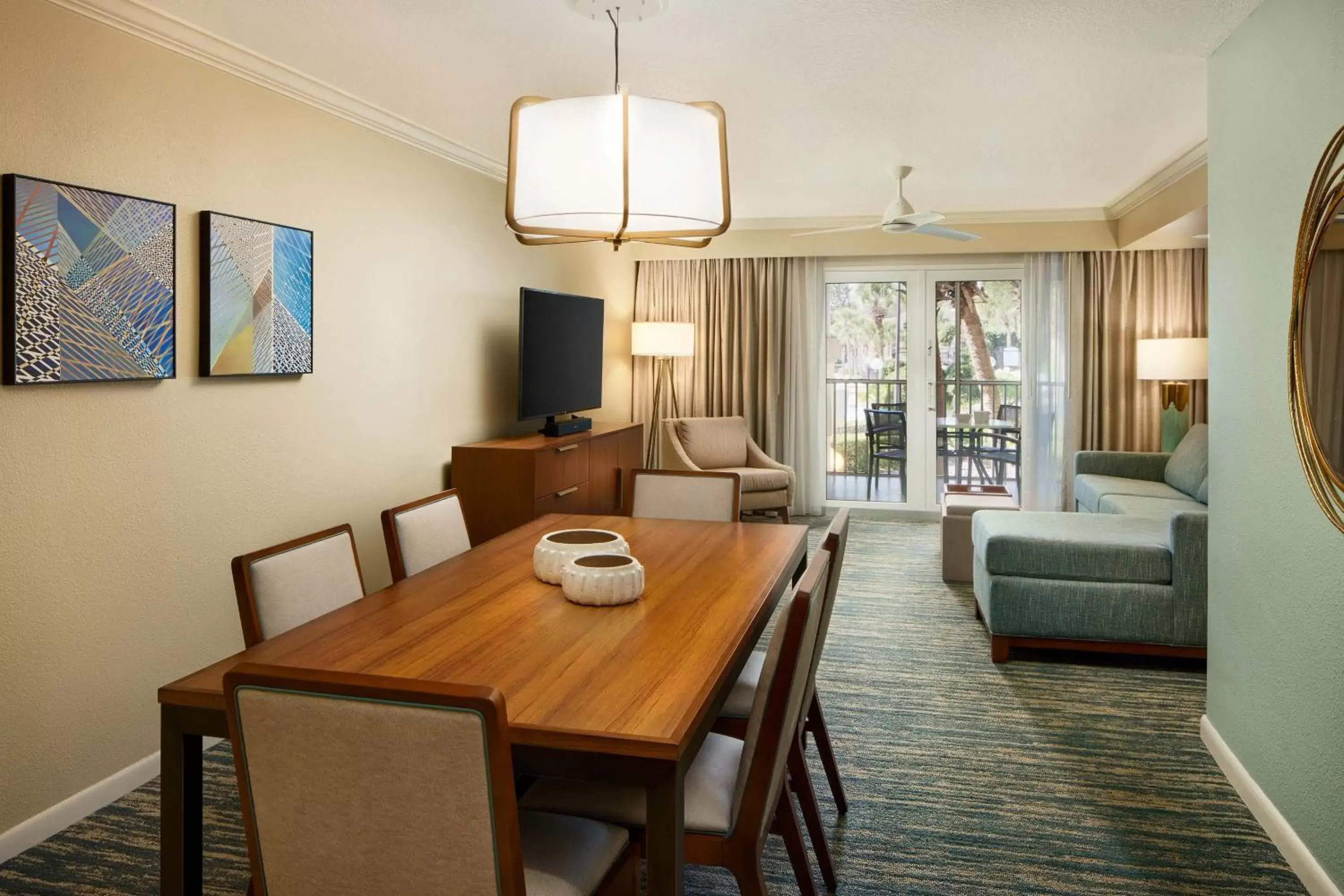 Two-Bedroom Villa with Balcony - Hearing Accessible in Sheraton Vistana Resort Villas, Lake Buena Vista Orlando Two-Bedroom Villa with Balcony - Hearing Accessible in Sheraton Vistana Resort Villas, Lake Buena Vista Orlando