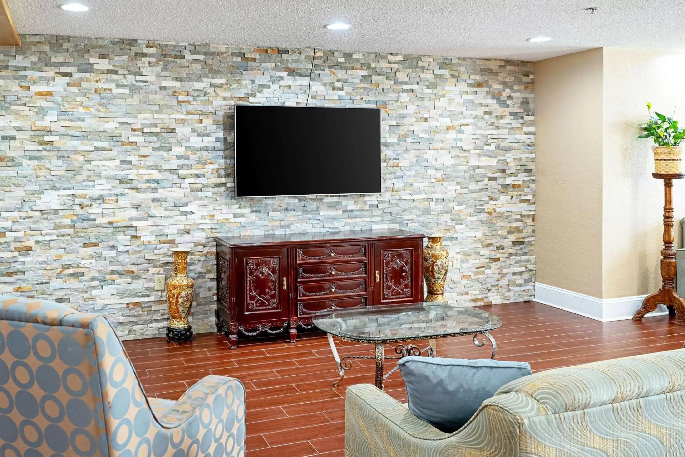Lobby or reception in Quality Inn & Suites Robbinsville Lobby or reception in Quality Inn & Suites Robbinsville