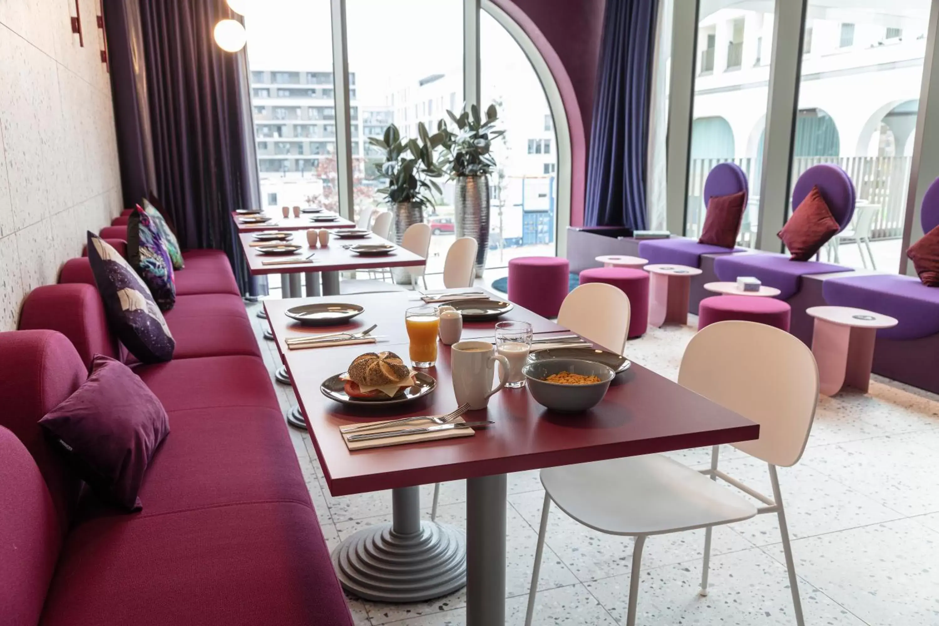 Restaurant/places to eat in ibis Styles Muenchen Perlach