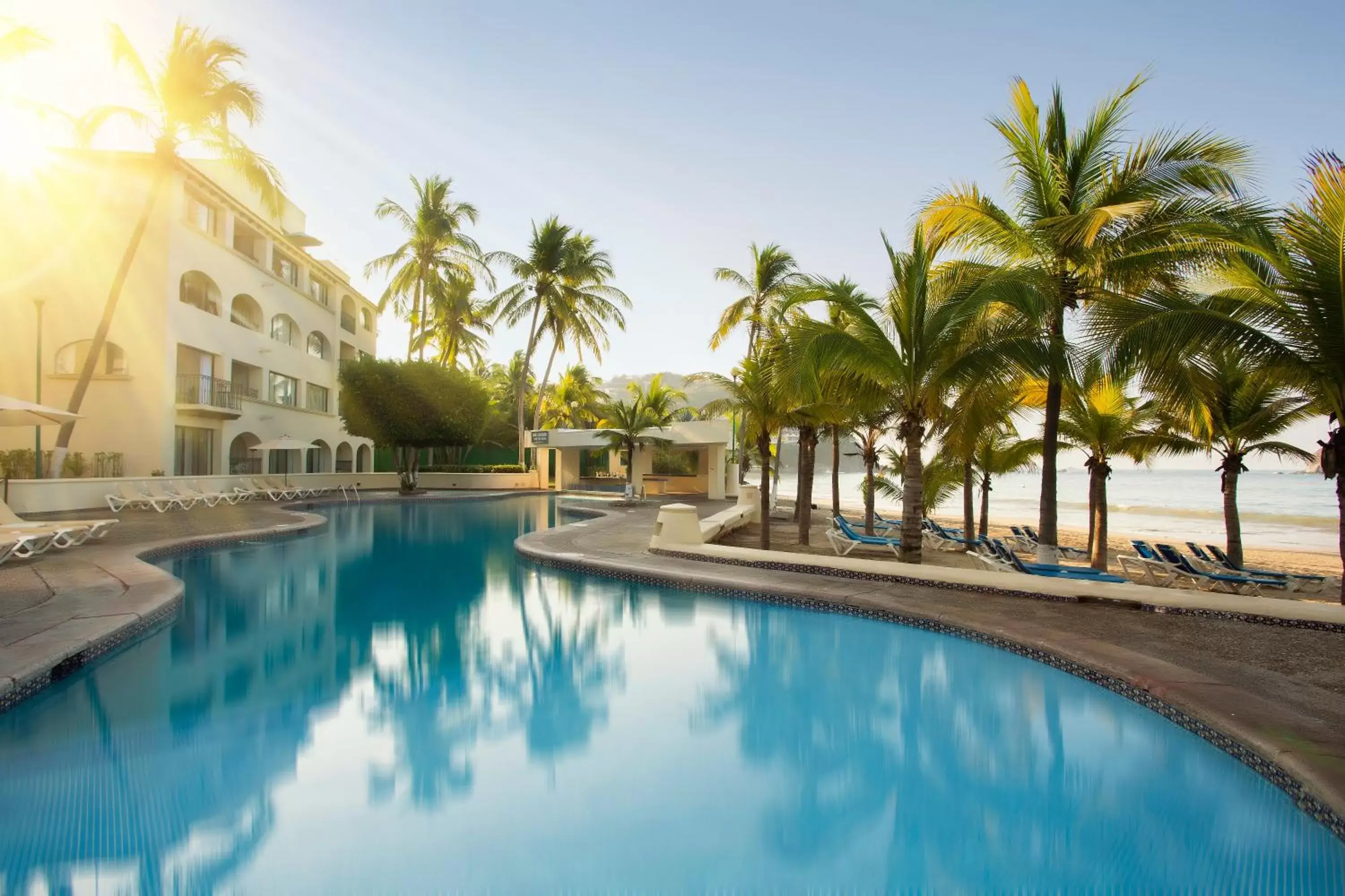 Swimming Pool in Barceló Ixtapa - All Inclusive