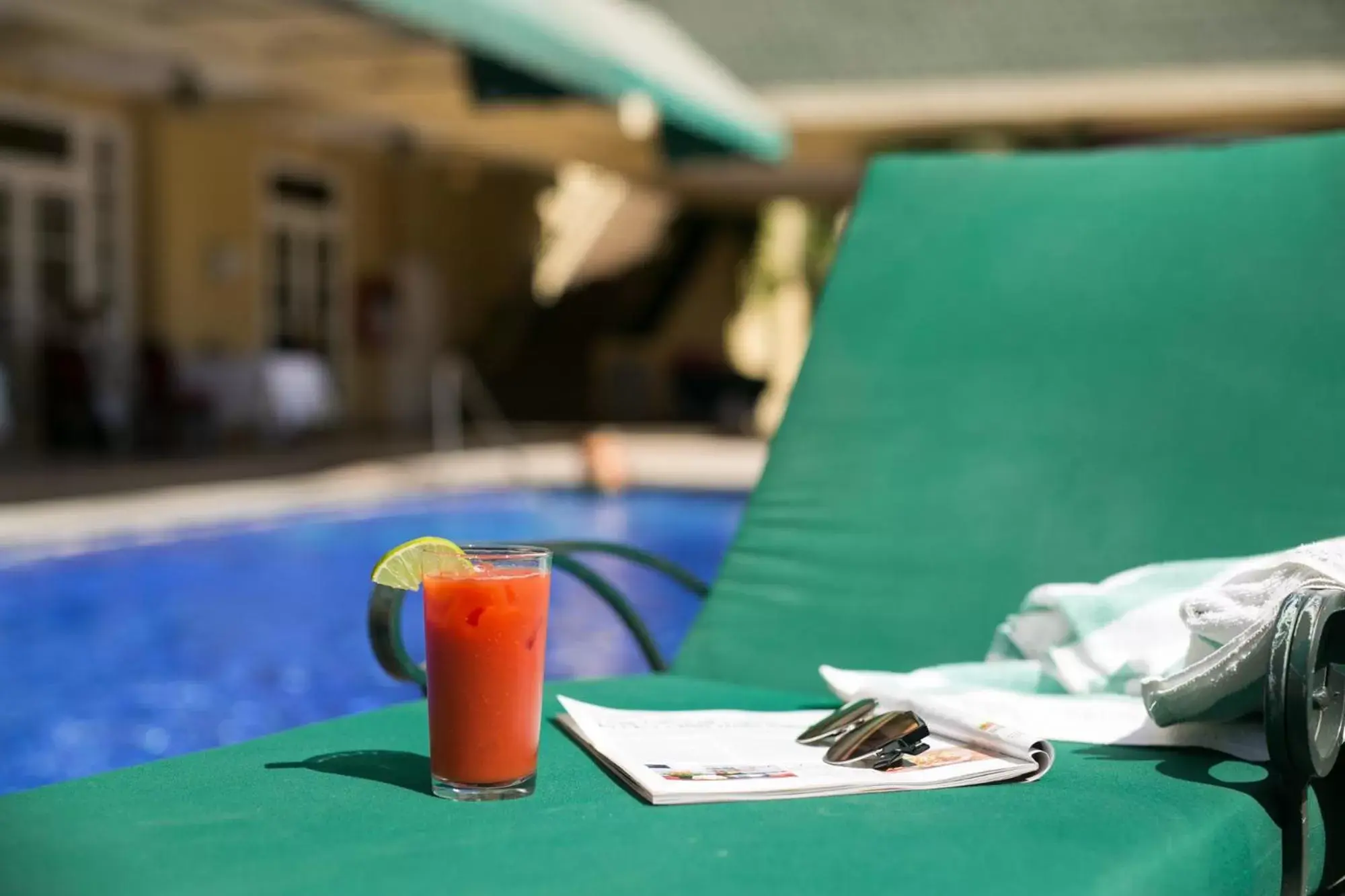 Swimming Pool in Barceló San Salvador