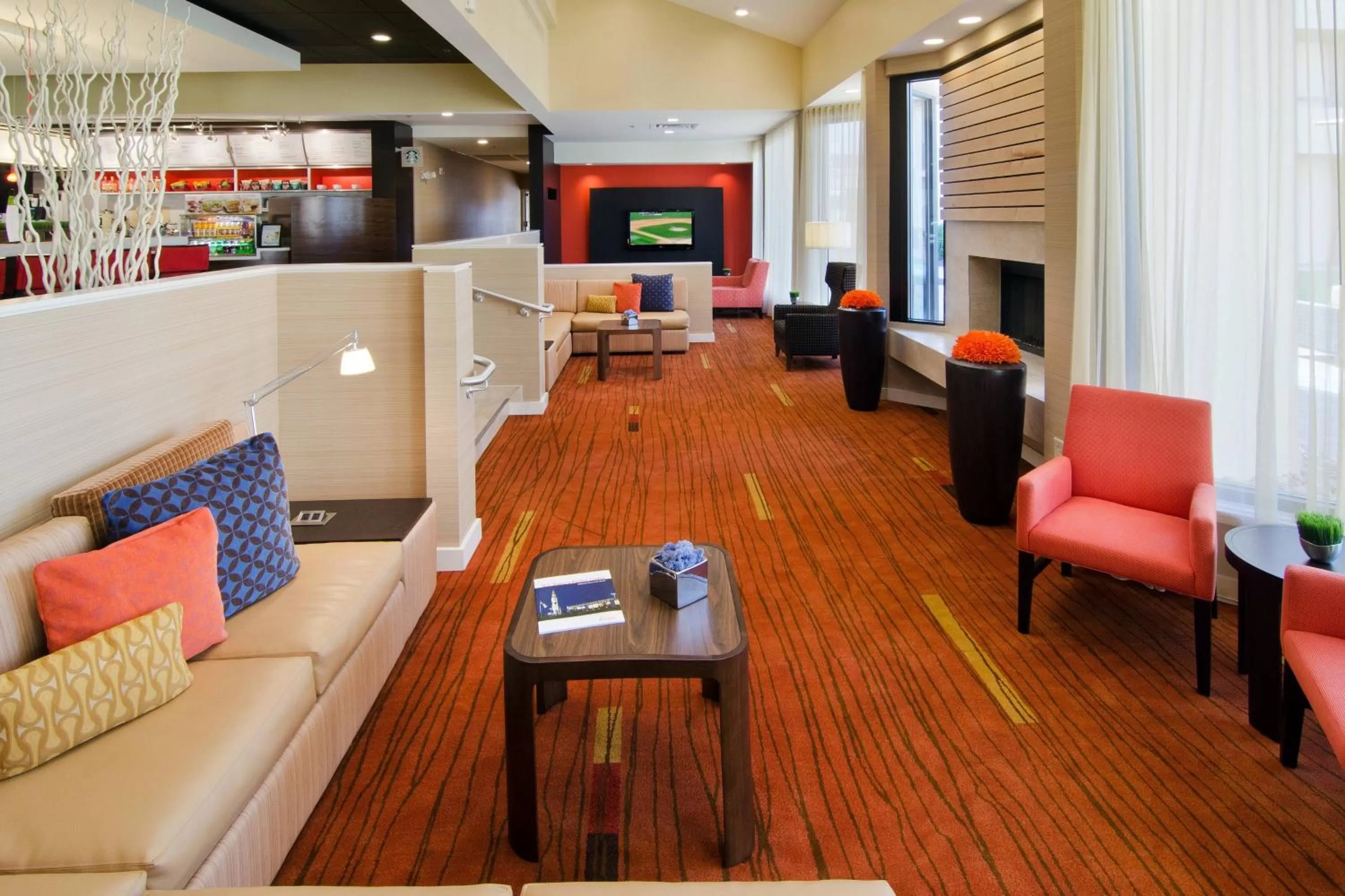 Lobby or reception in Courtyard by Marriott Huntsville University Drive