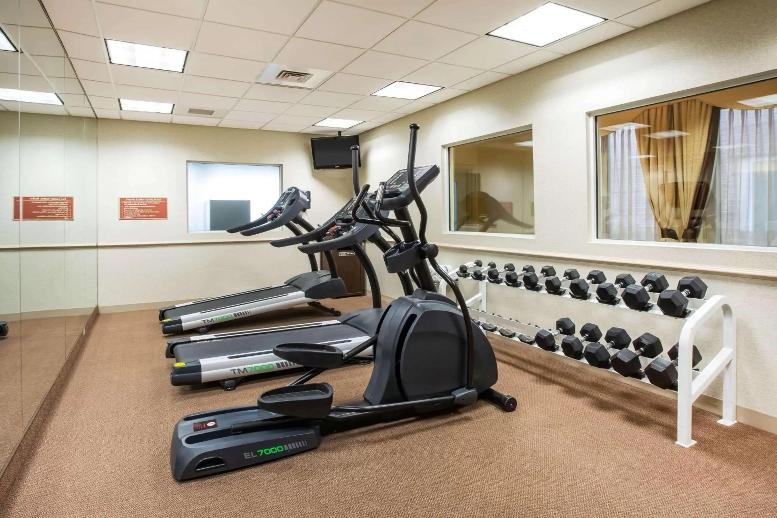 Fitness centre/facilities, Fitness Center/Facilities in La Quinta by Wyndham Islip - MacArthur Airport