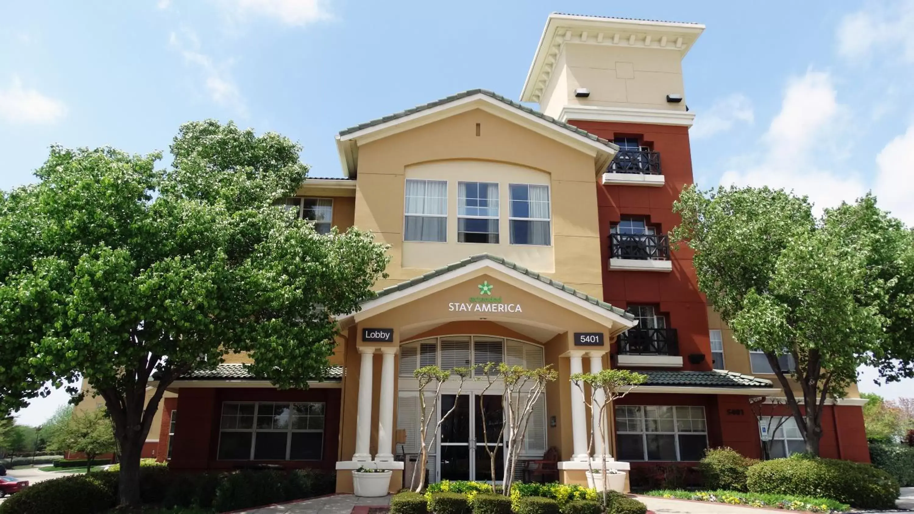 Property Building in Extended Stay America Suites - Dallas - Las Colinas - Green Park Dr