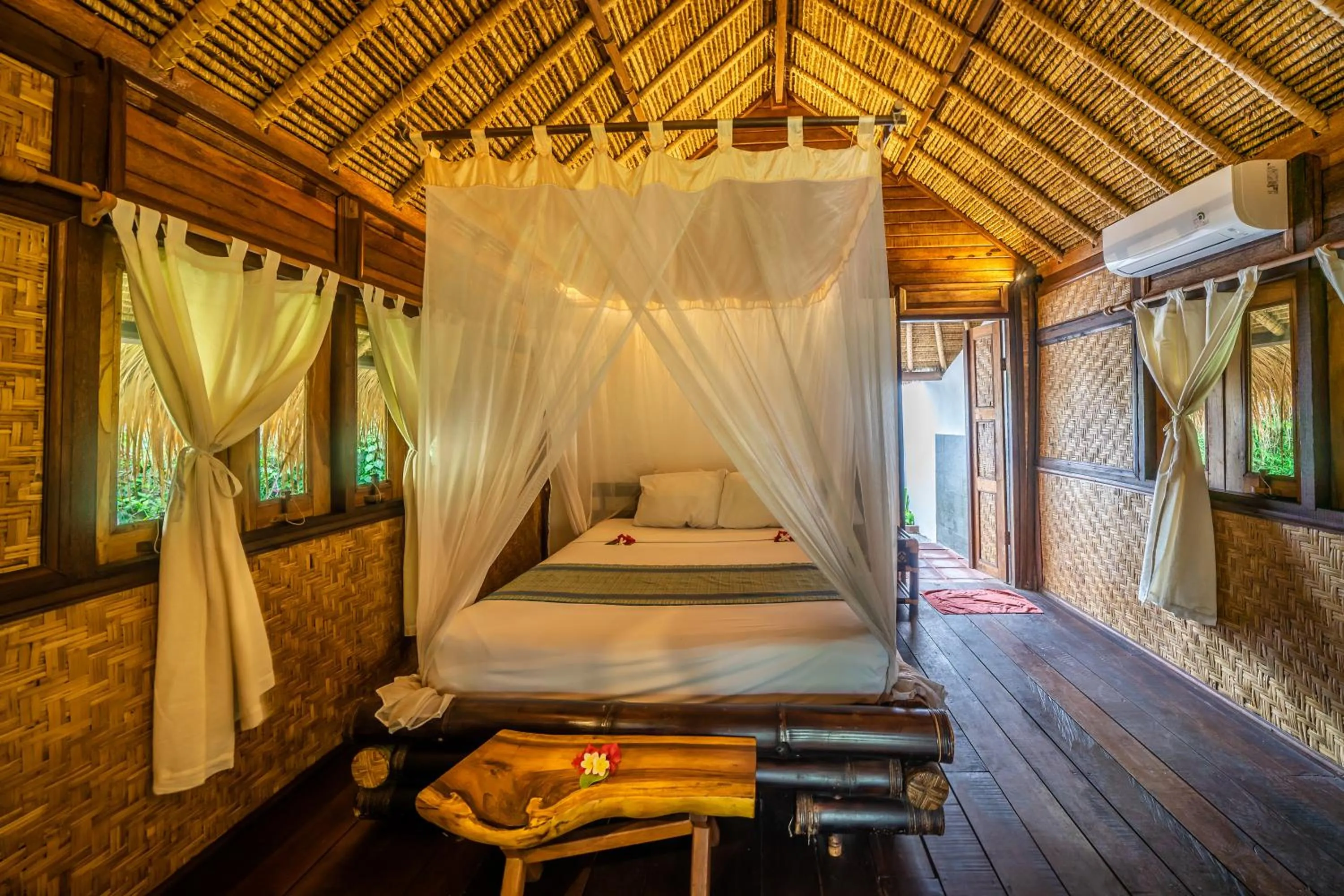 Bedroom, Bed in Flower Bud Bungalow Balangan