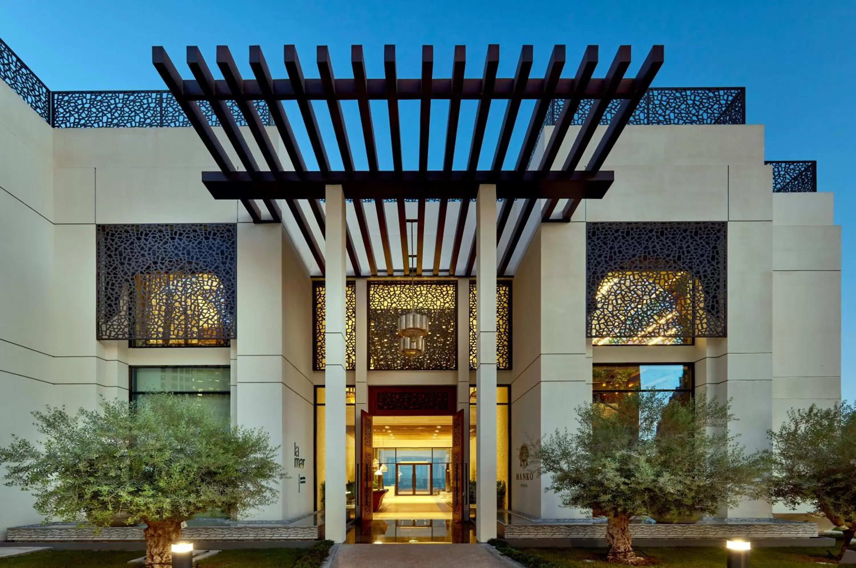 Restaurant/places to eat in InterContinental Doha Beach & Spa, an IHG Hotel